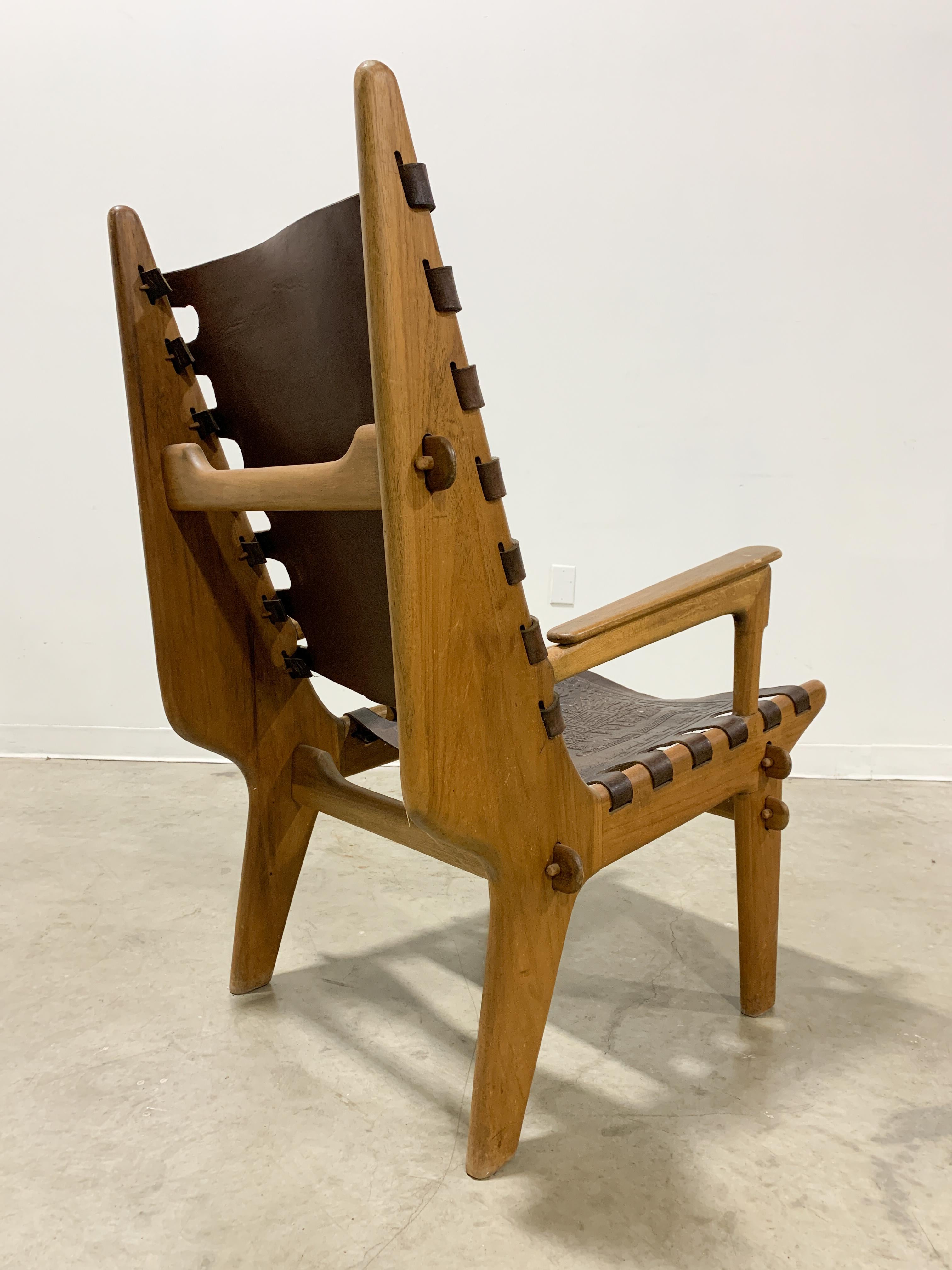 Chaise trône Angel Pazmino moderne du milieu du siècle dernier  en vente 7