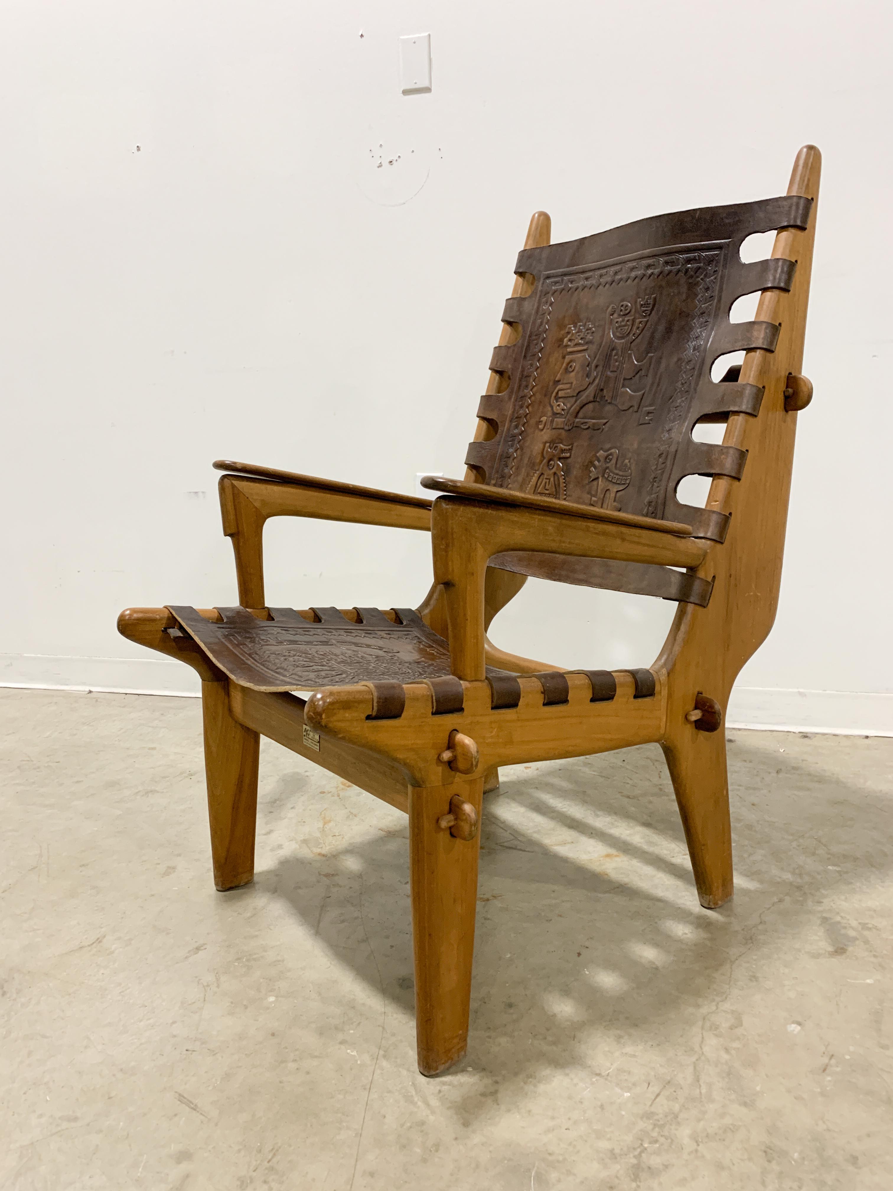 Ecuadorean Mid Century Modern Angel Pazmino Throne Chair  For Sale