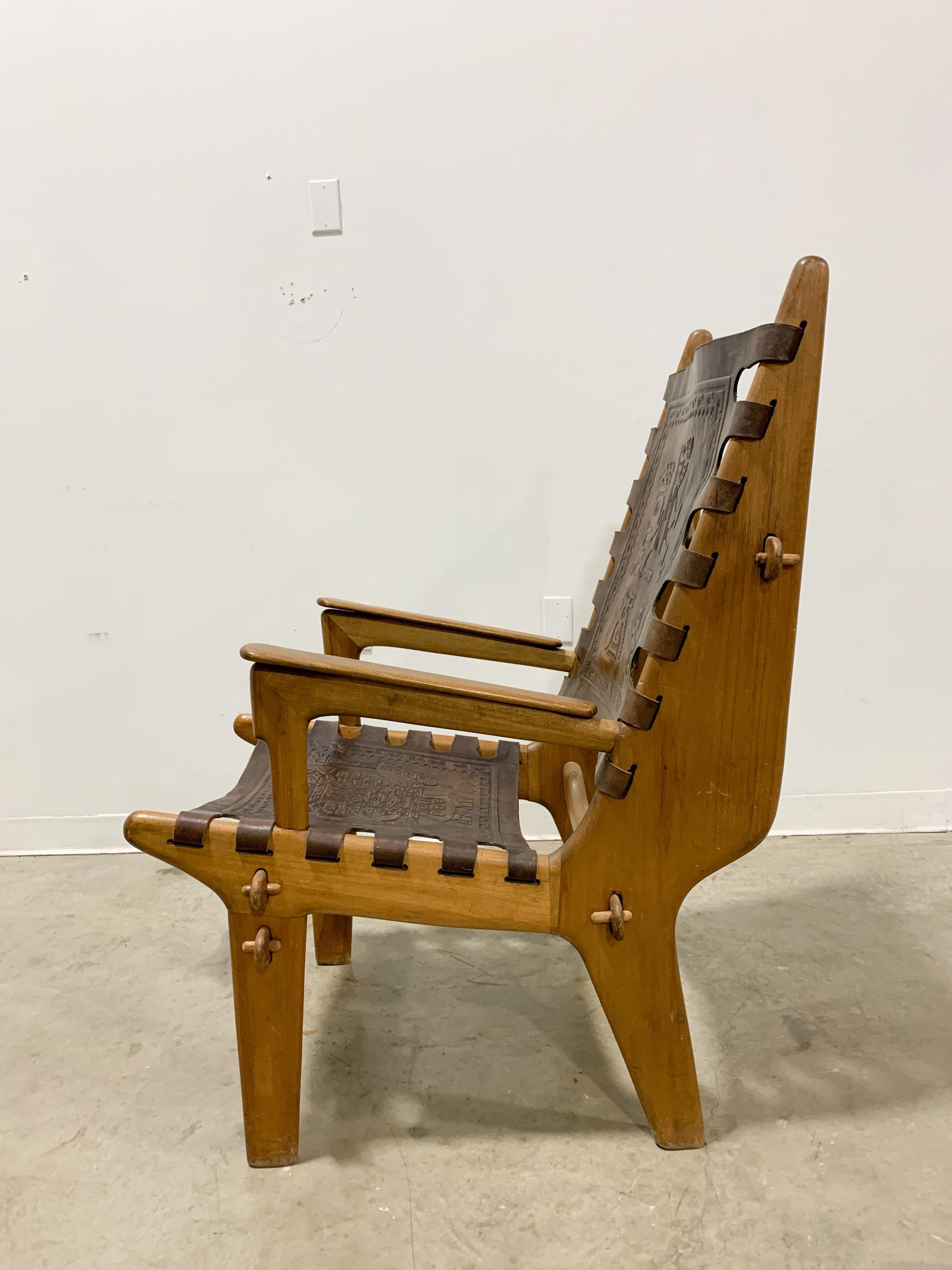 Cuir Chaise trône Angel Pazmino moderne du milieu du siècle dernier  en vente