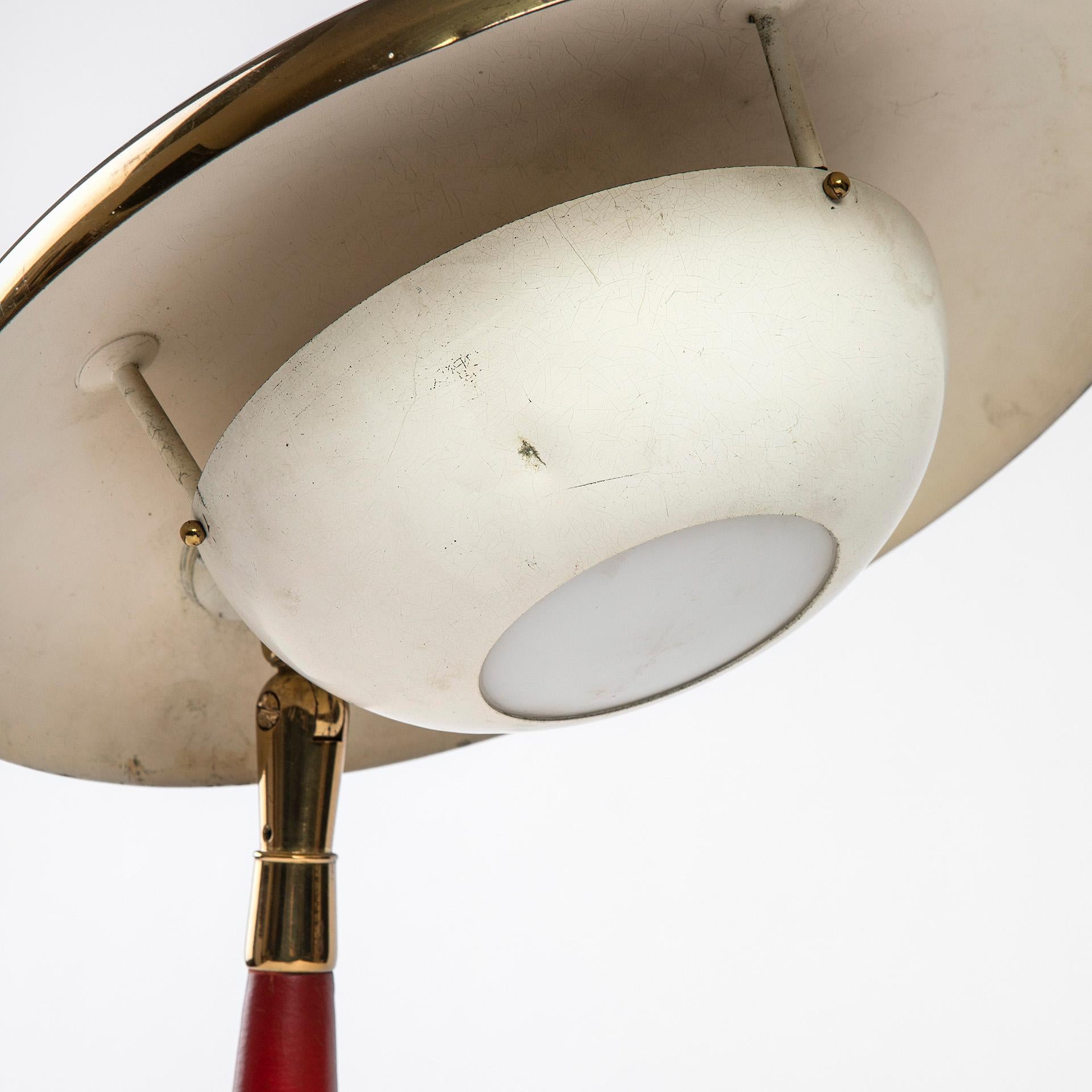 Mid-20th Century 20th Century Angelo Lelii Arredoluce Table Lamp in Brass and Glass, 50s For Sale