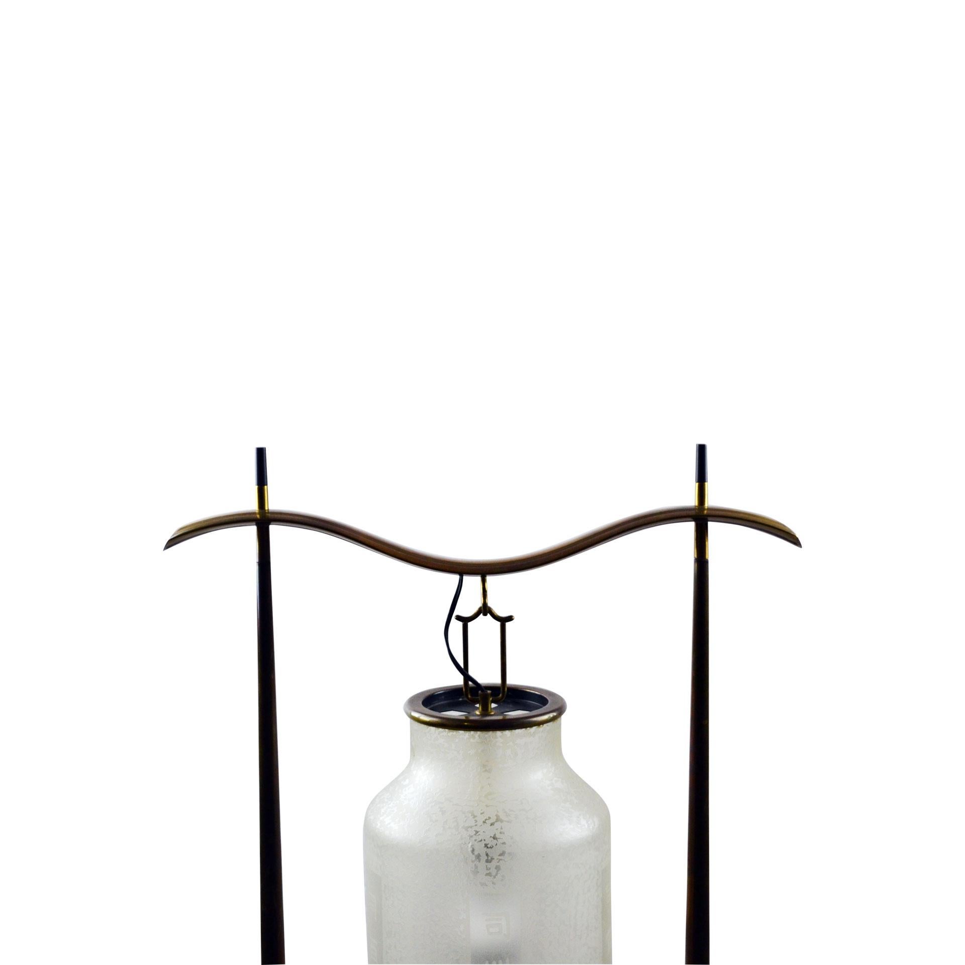 20th Century Angelo Lelii Hong Kong Floor Lamp for Arredoluce in Brass and Glass 3