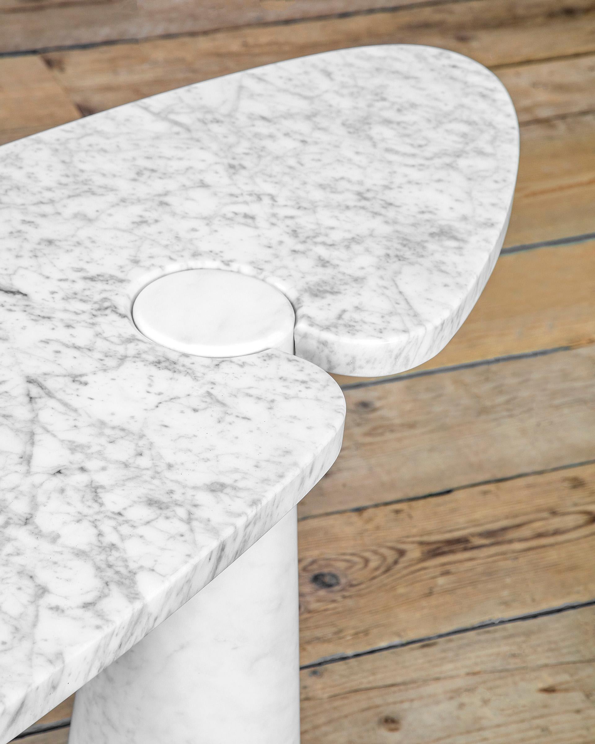 Italian 20th Century Angelo Mangiarotti Consolle Table mod. Eros in Carrara Marble For Sale