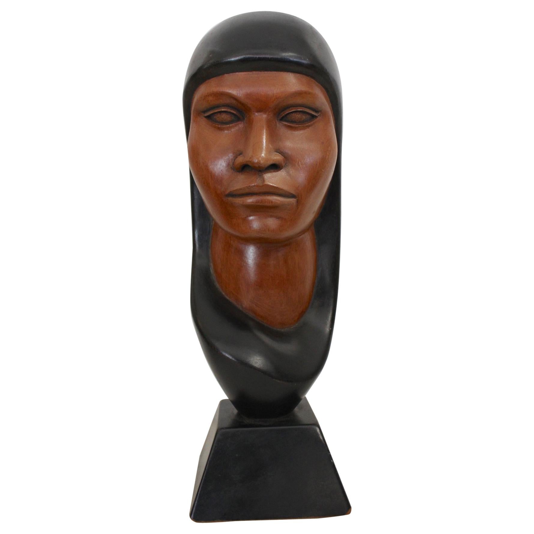20th Century Annamite Head Sculpture in Carved Wood For Sale