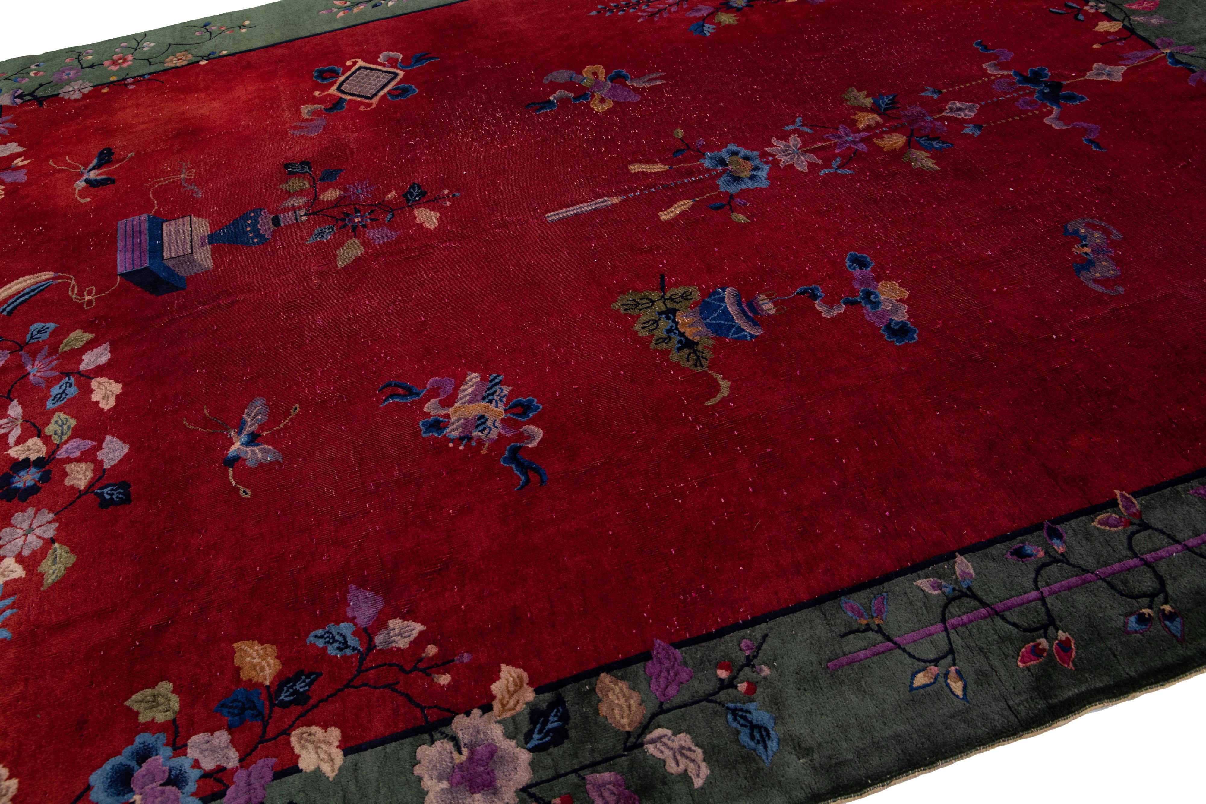 20th Century Antique Art Deco Red & Green Handmade Chinese Wool Rug In Excellent Condition For Sale In Norwalk, CT