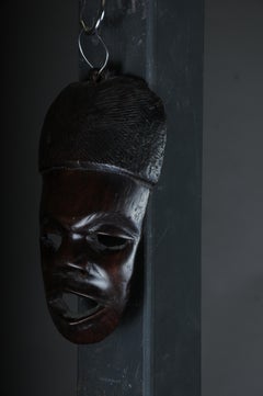 20. Jahrhundert Antike geschnitzte Holzmaske, Afrikanische Kunst