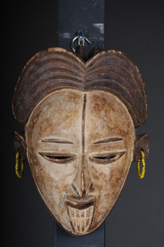 20th Century Antique Carved Wooden Face Mask, African Folk Art. Hangable.Decorat