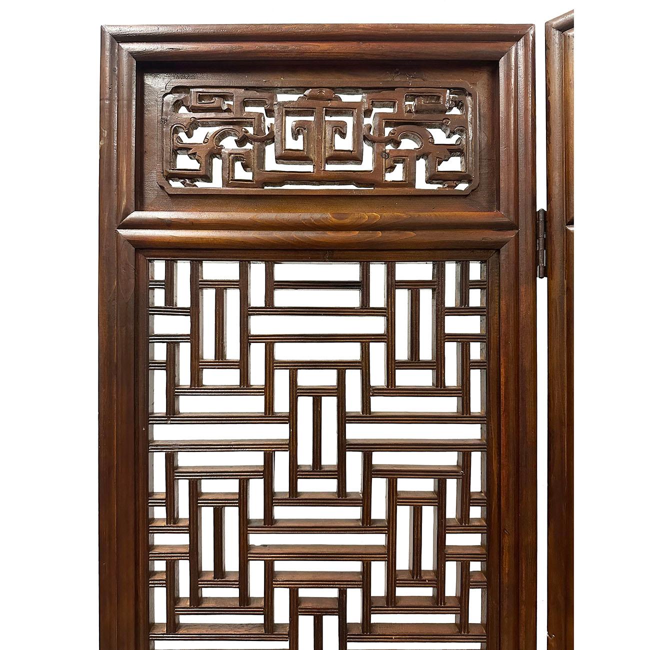 Chinese Export 20th Century Antique Chinese Hand Carved 4 Panels Wooden Screen/Room Divider For Sale