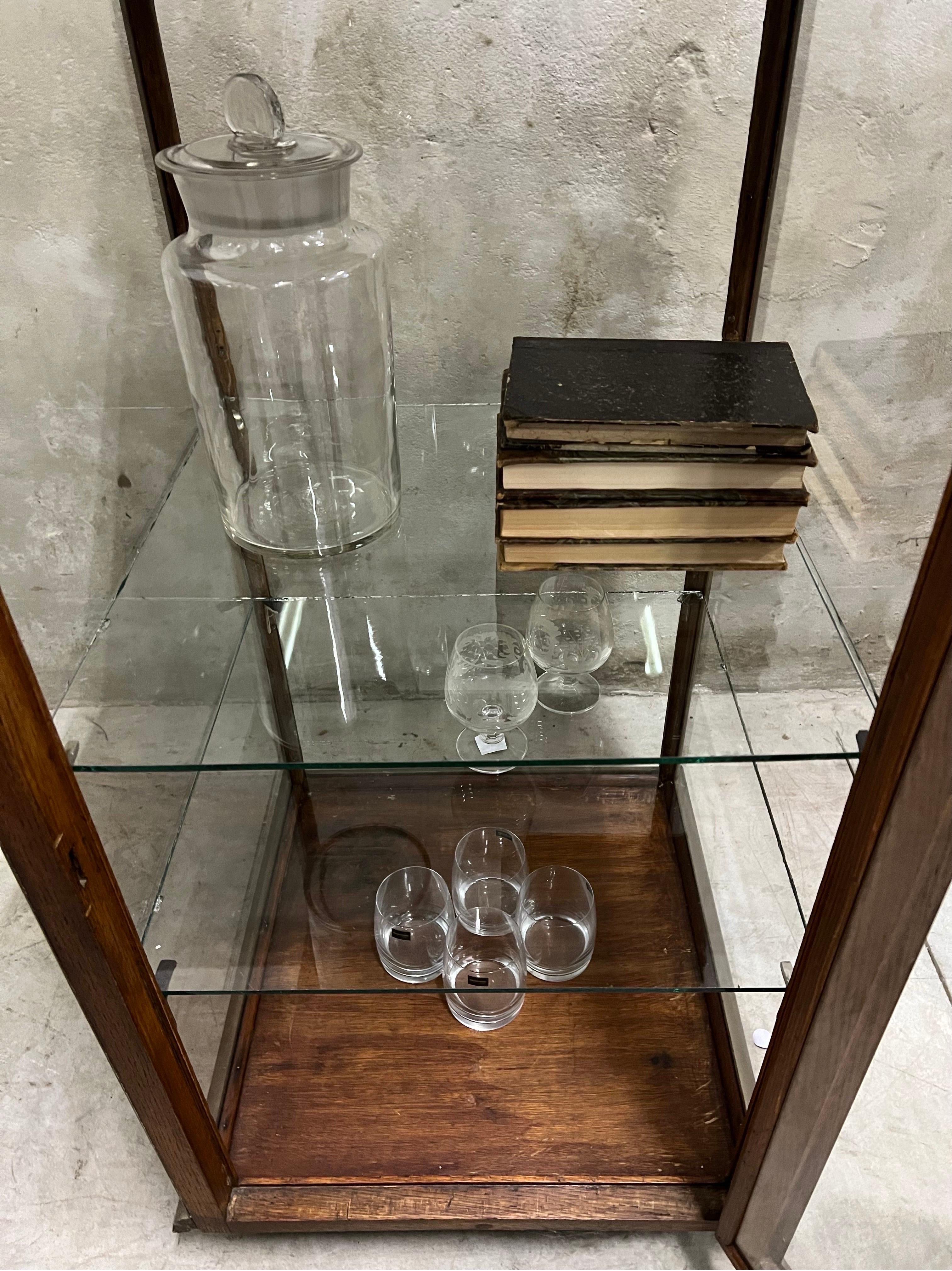 20th Century Antique Counter Display Case, by A Vorndran from Frankfurt Am Main 10