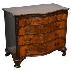 20th Century Antique English Made George III Style Mahogany Serpentine Chest