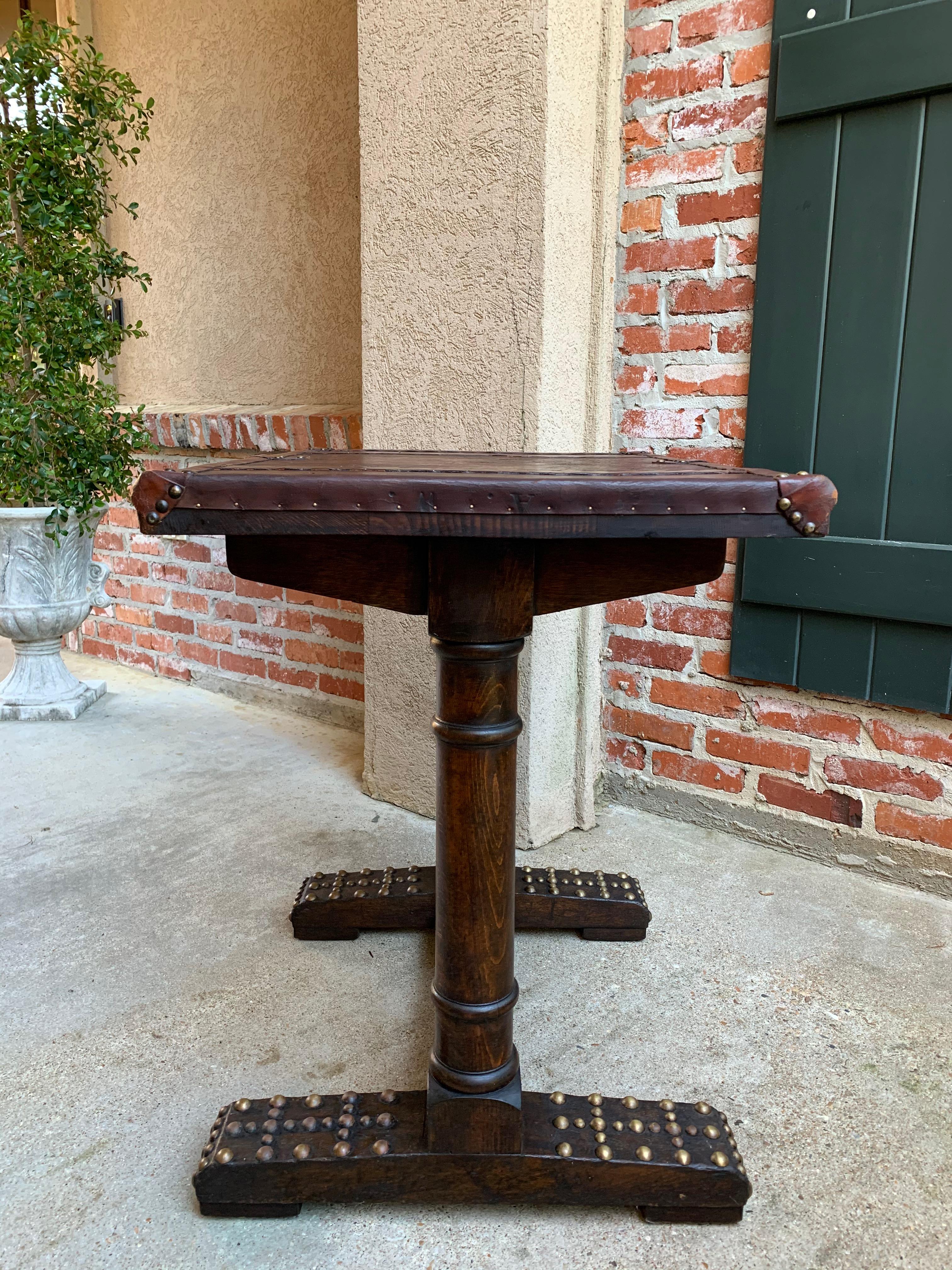 Early 20th Century 20th Century Antique English Oak Leather Table Sofa Side Brass Trim Trestle Base