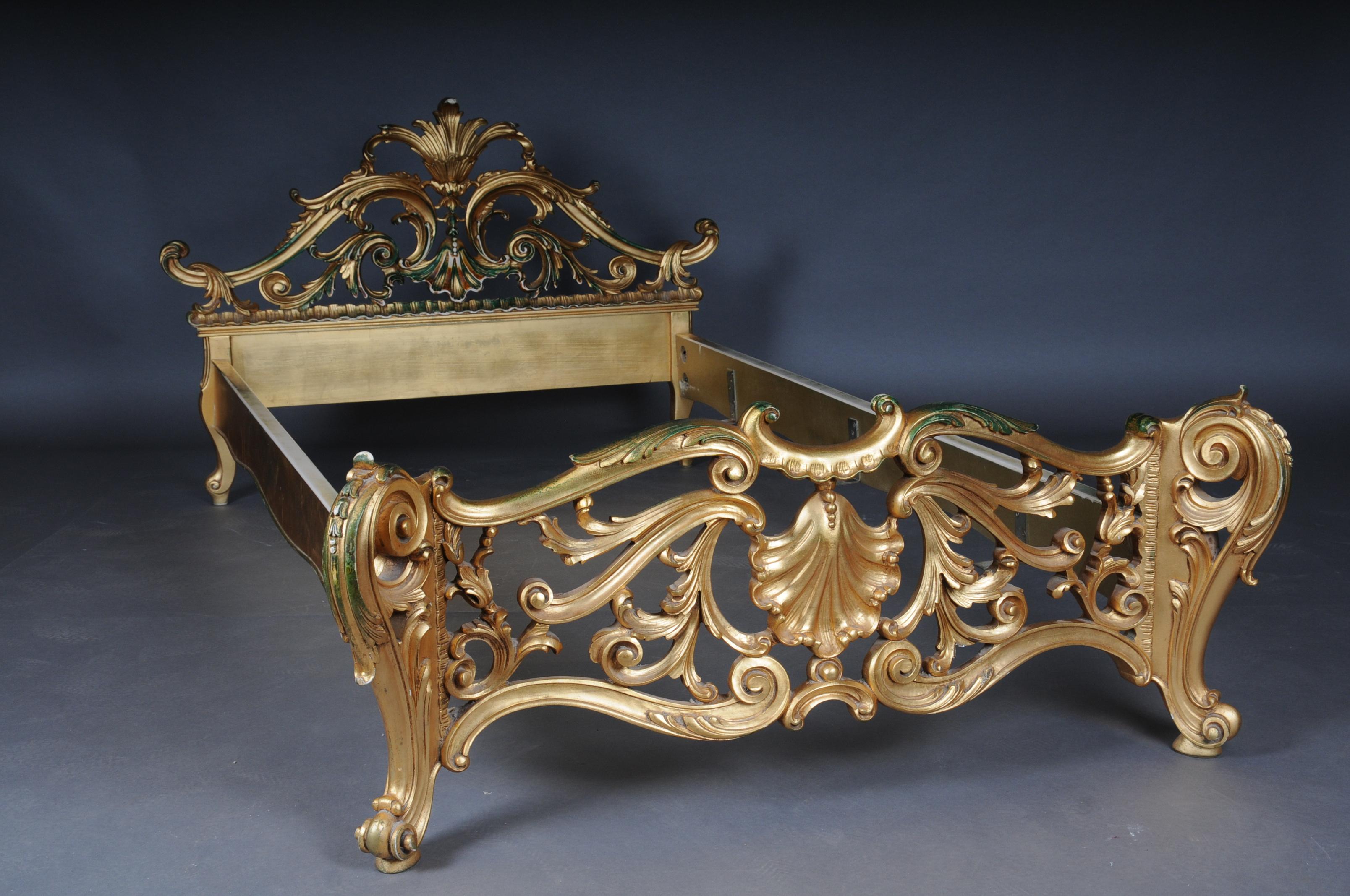 Siglo XX Antique French Louis XV Bed, Gold, Rococo en venta 4