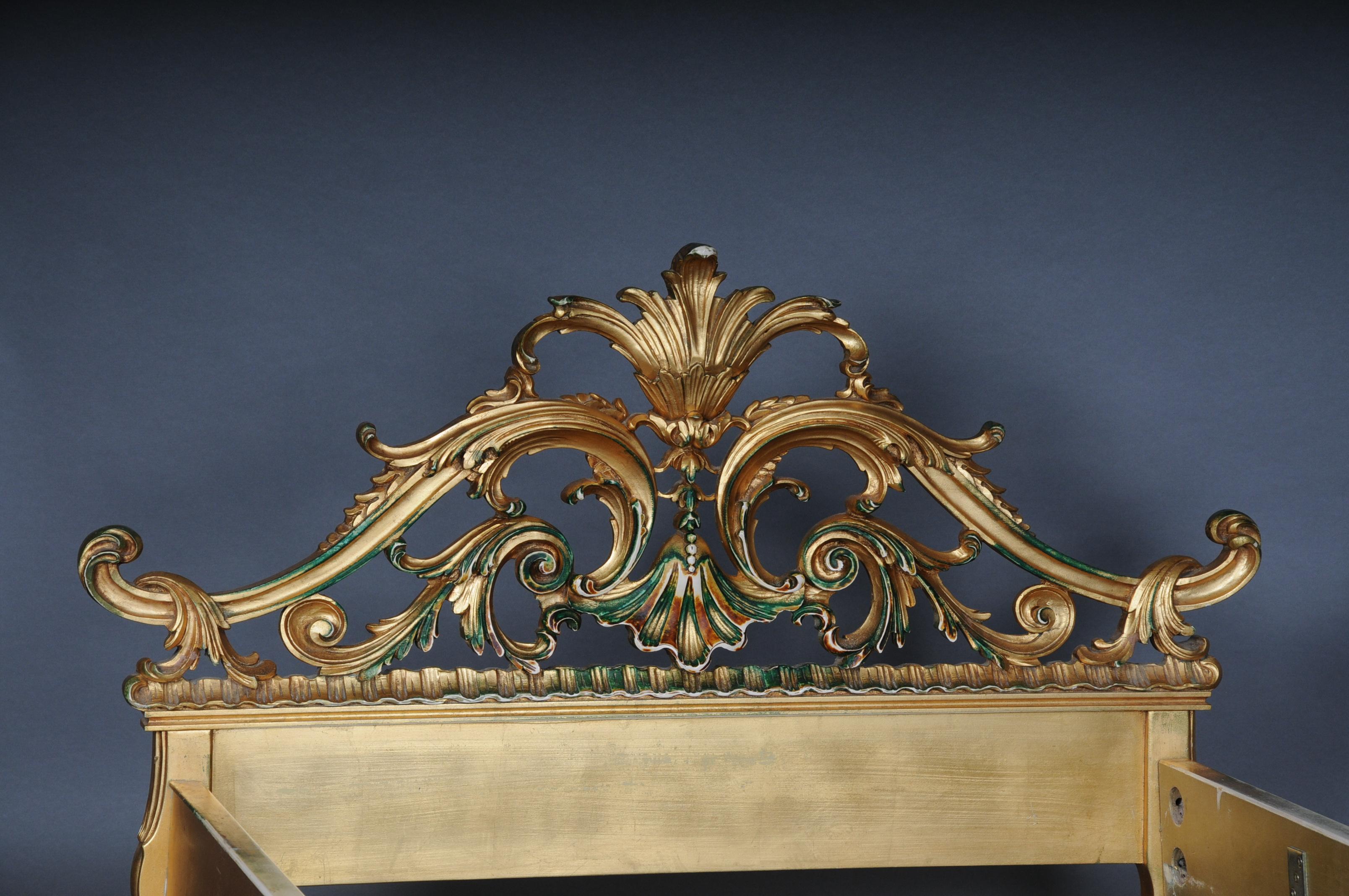 Siglo XX Antique French Louis XV Bed, Gold, Rococo en venta 5