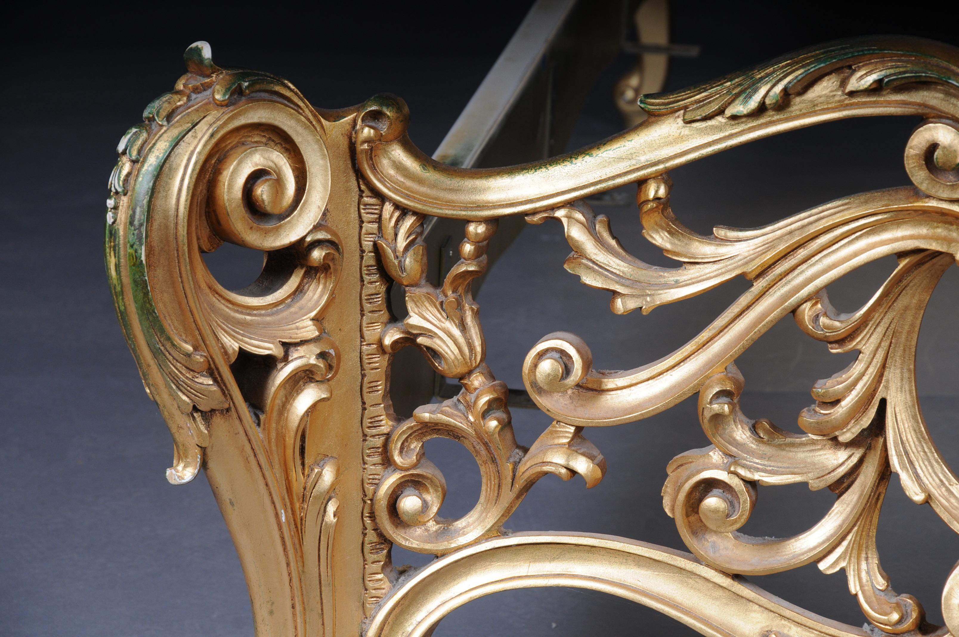 Antikes französisches Louis-XV-Bett des 20. Jahrhunderts, Gold, Rokoko im Angebot 3