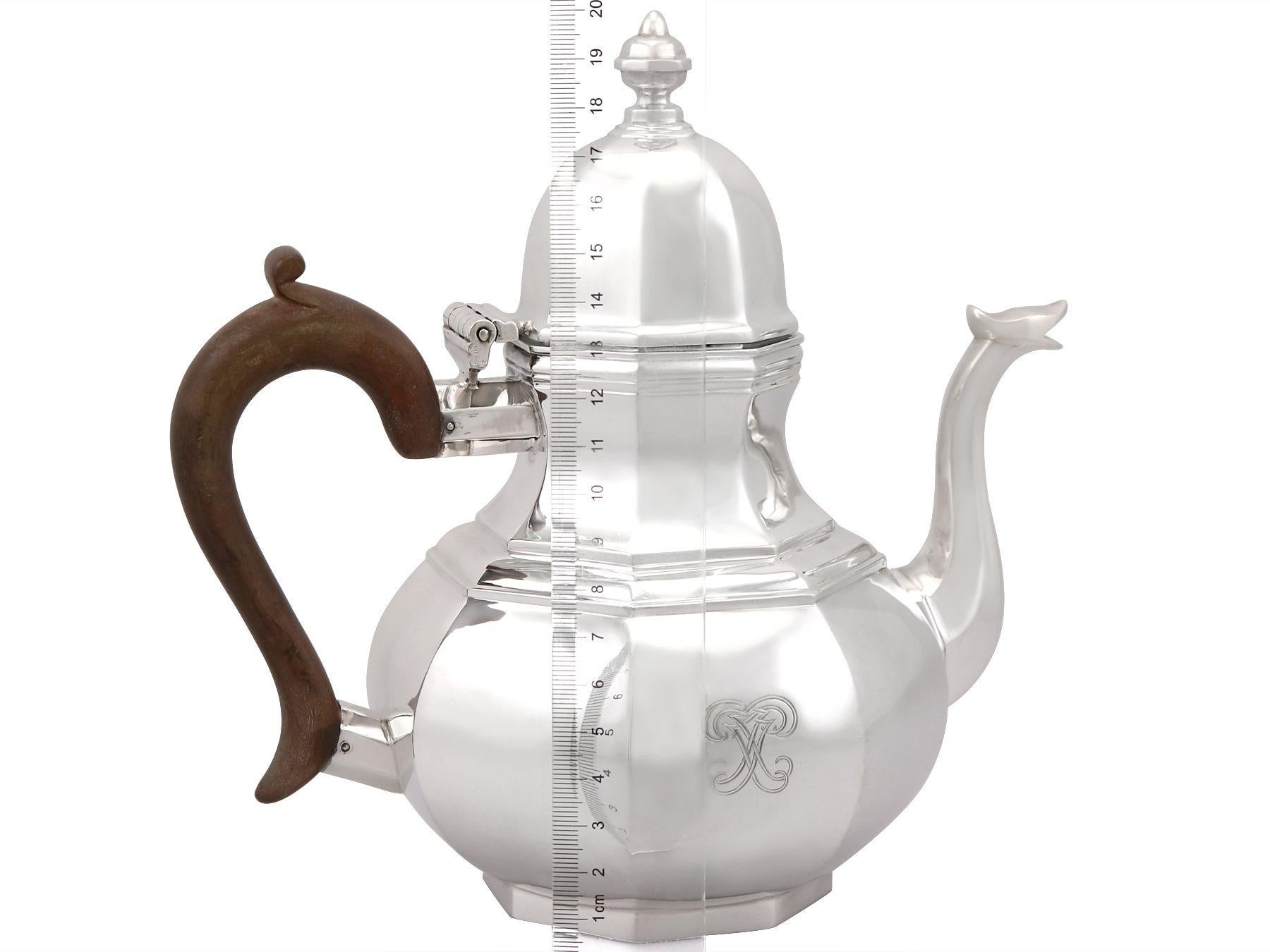 Antique Queen Anne Style Britannia Standard Silver Teapot For Sale 4