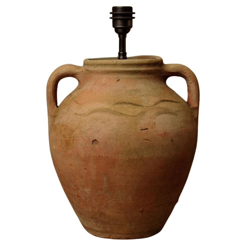 Lampe de table antique du 20e siècle en terre cuite turque fabriquée à la main