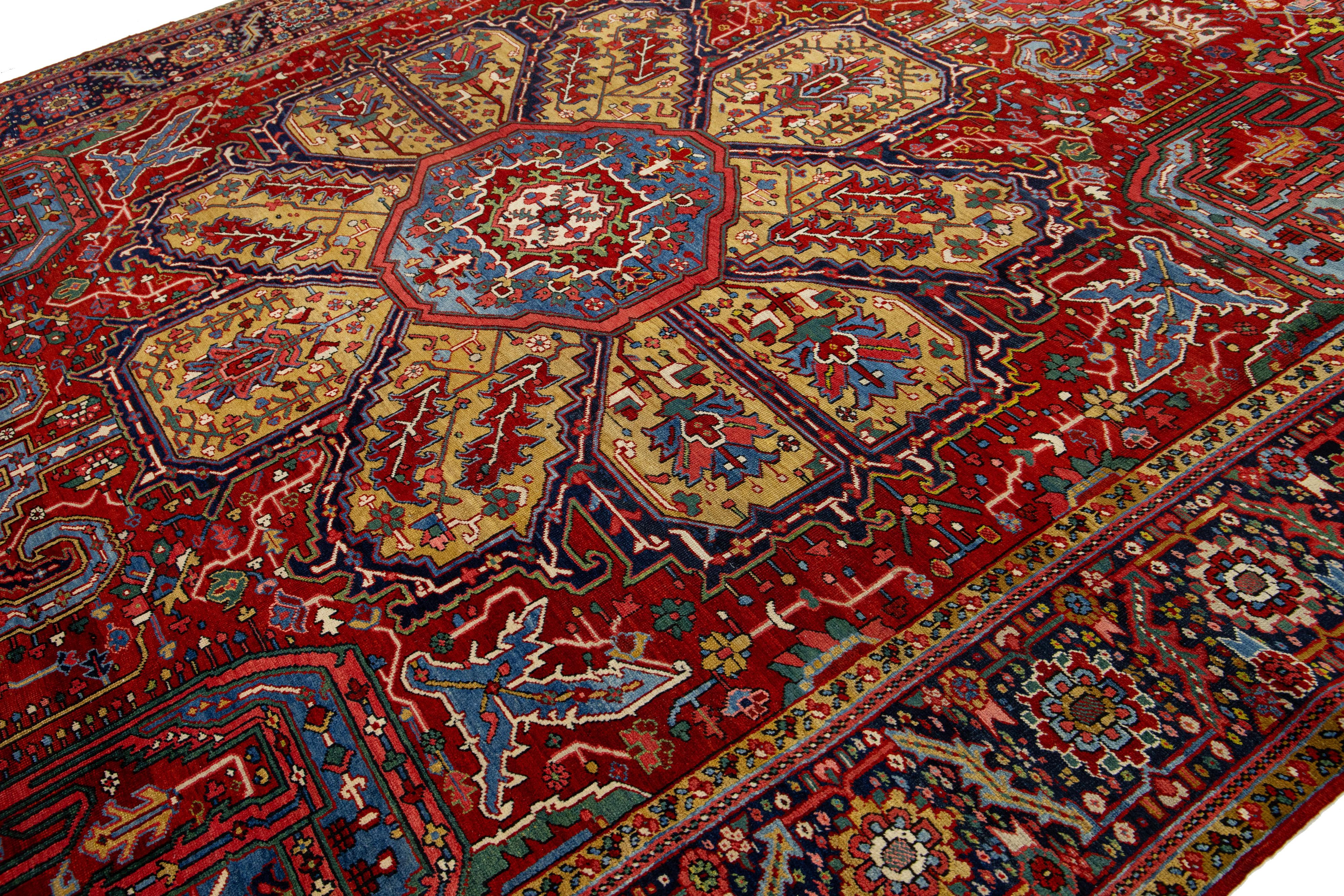Early 20th Century 20th Century Antique Heriz Multicolor Floral Medallion Wool Rug For Sale