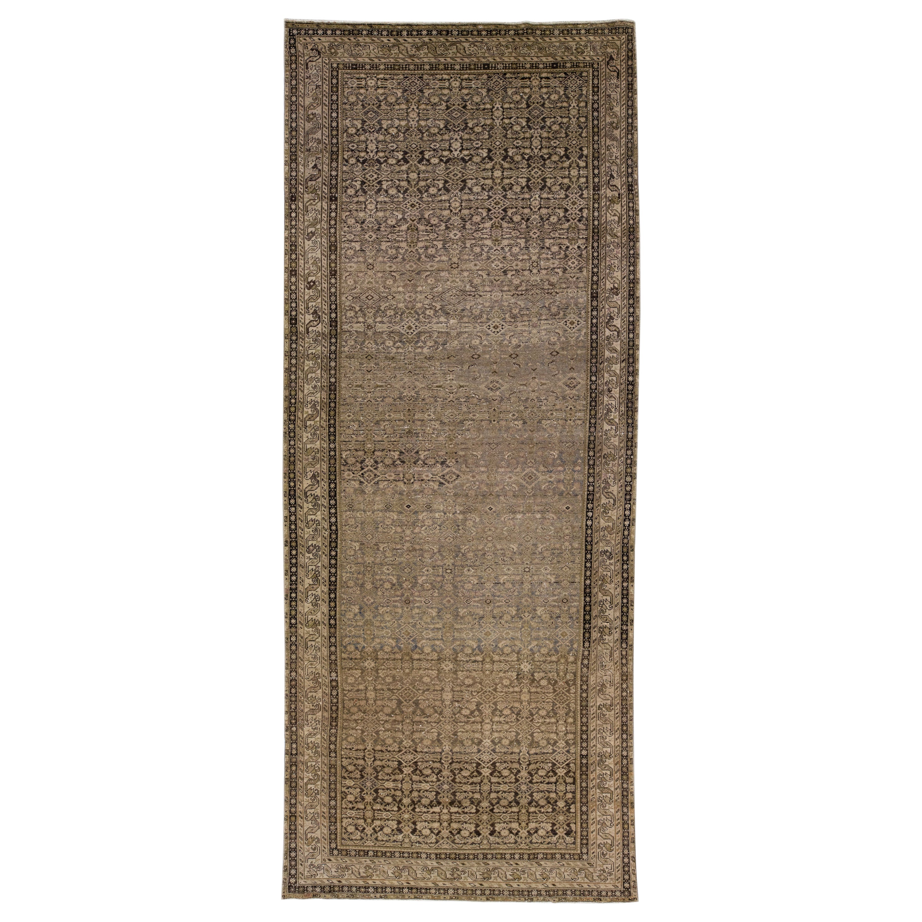 Tapis persan ancien du 20e siècle, Malayer, fait à la main, à motifs variés, en laine de couleur havane.