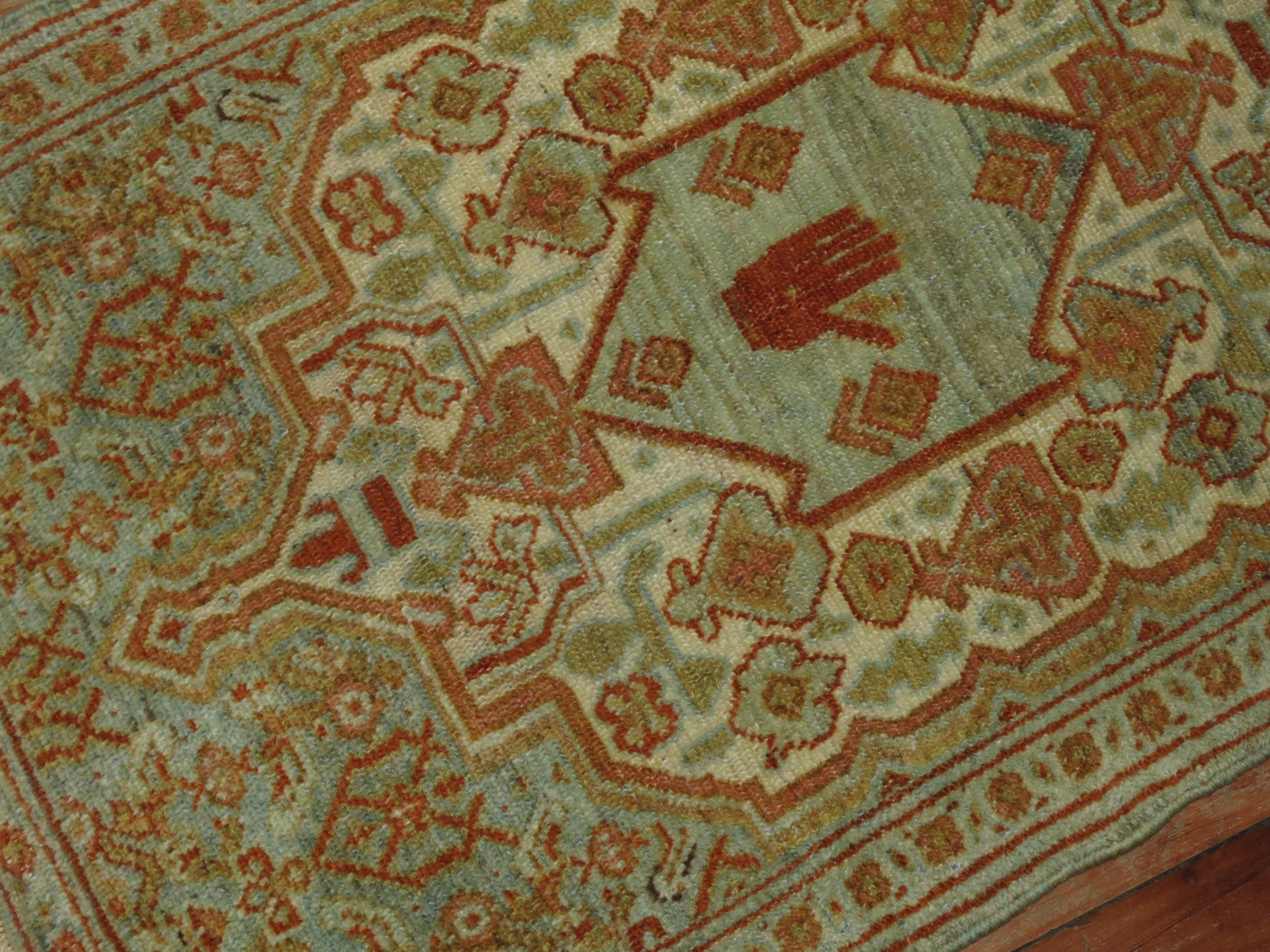 Alfombra Persa Oriental Antigua del Siglo XX Alfombra de Tamaño Mate con un Gesto de la Mano Lana en venta