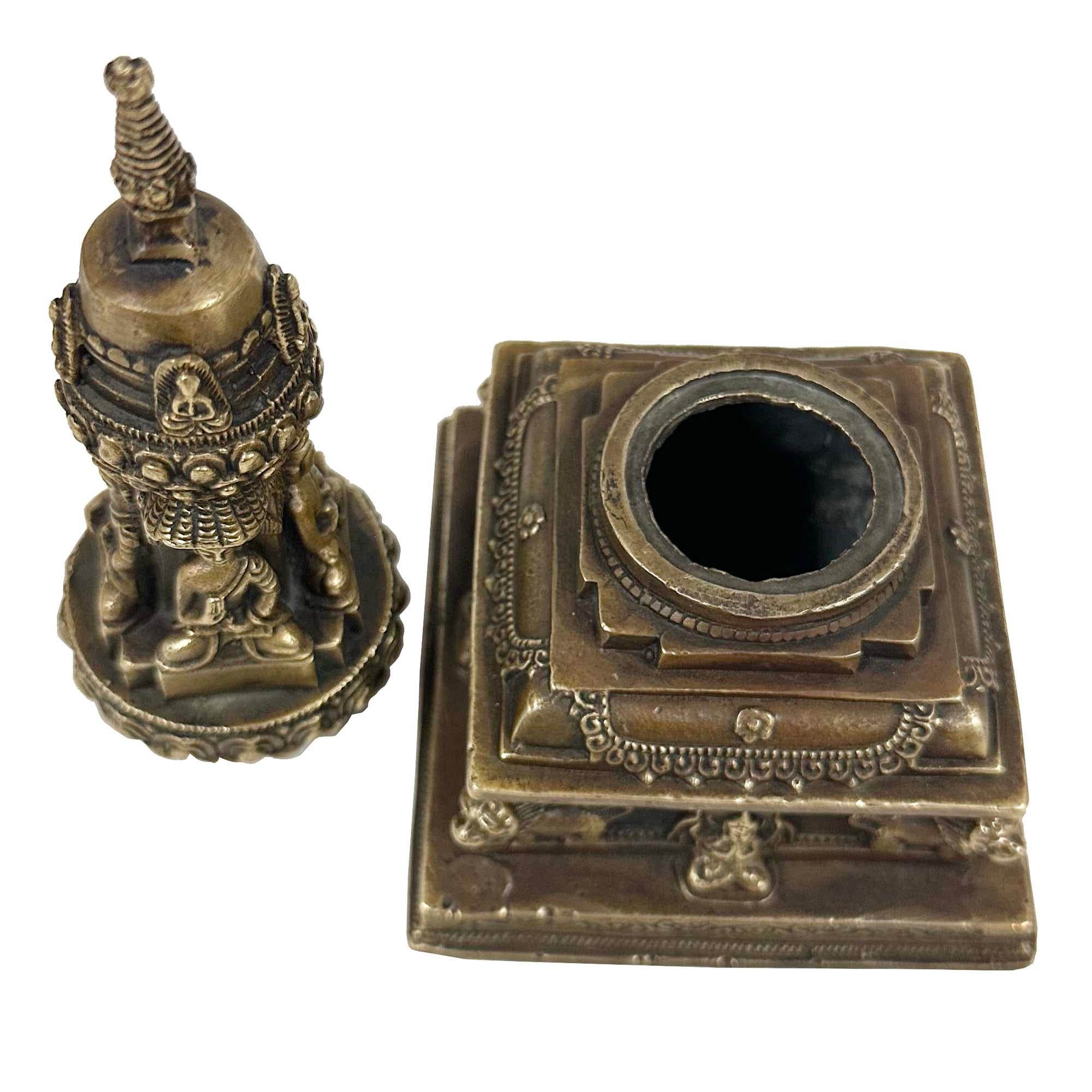 20th Century Antique Tibetan Bronze Sherizi Buddha Pagoda For Sale 8