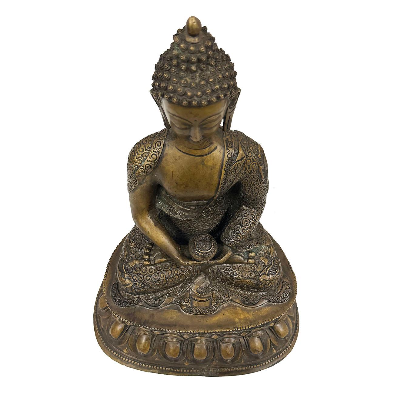 Chinese 20th Century Antique Tibetan Carved Bronze Buddha Statue For Sale