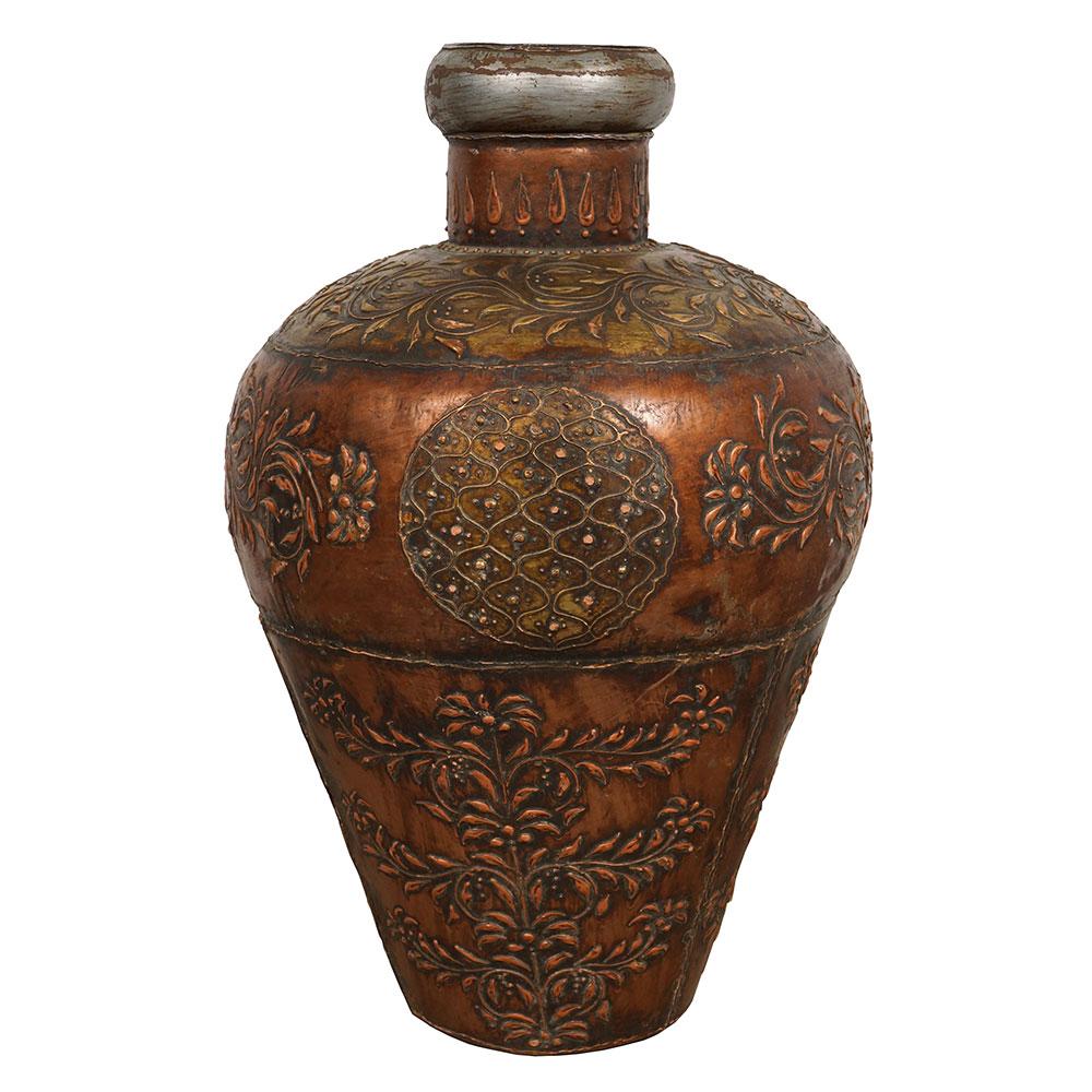 Chinese Export 20th Century Antique Tibetan Handcraft Copper Tin Container For Sale