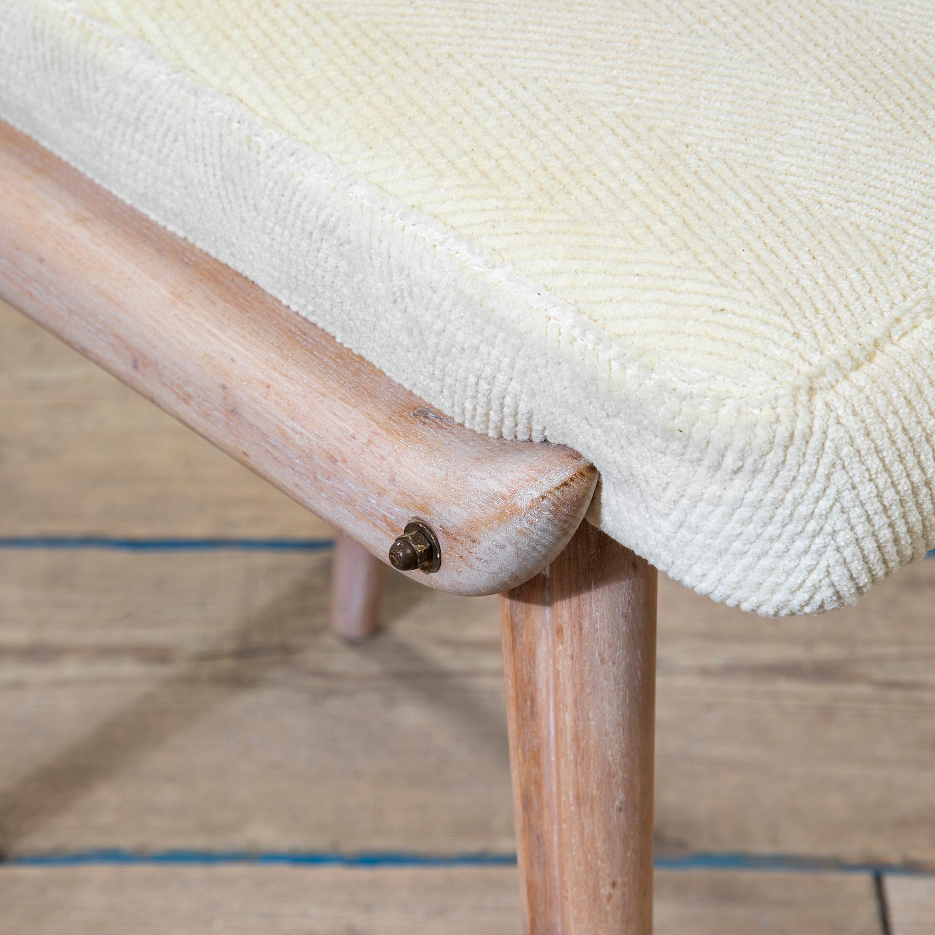 Mid-20th Century 20th Century, Apelli and Varesio Set of Six Wooden Chairs 50s For Sale