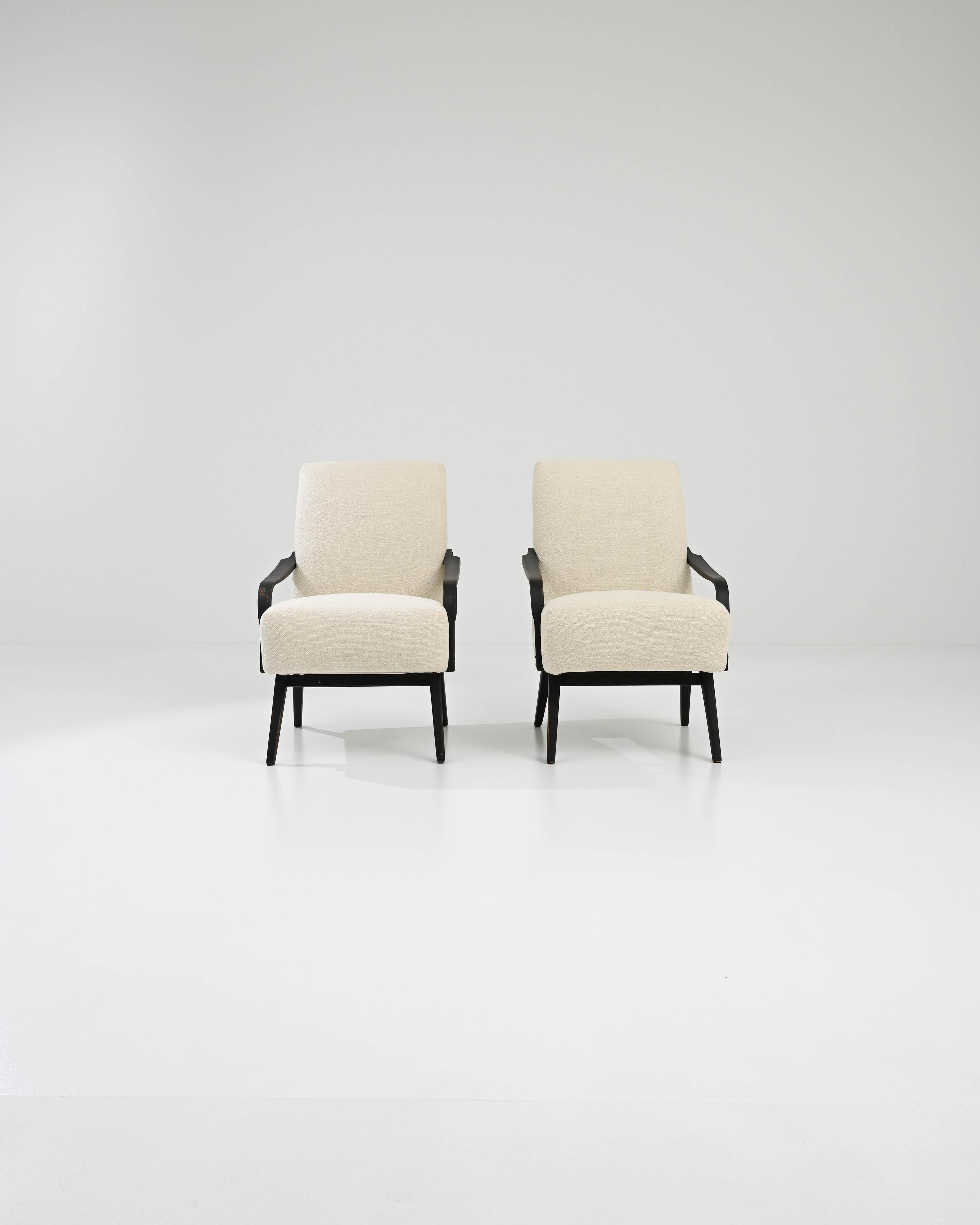 20th Century Armchairs by TON, a Pair In Good Condition For Sale In High Point, NC