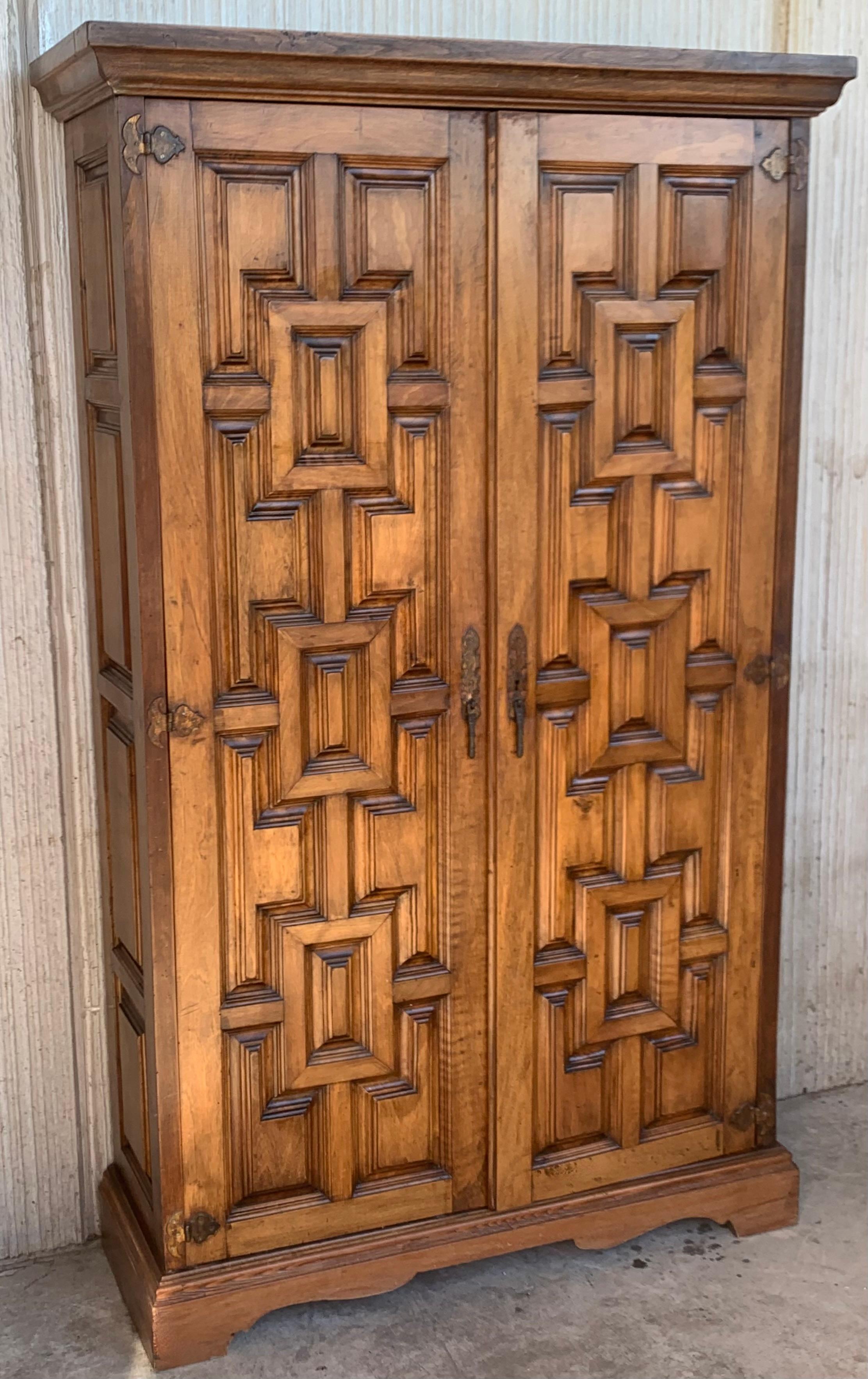 carved kitchen cabinet doors