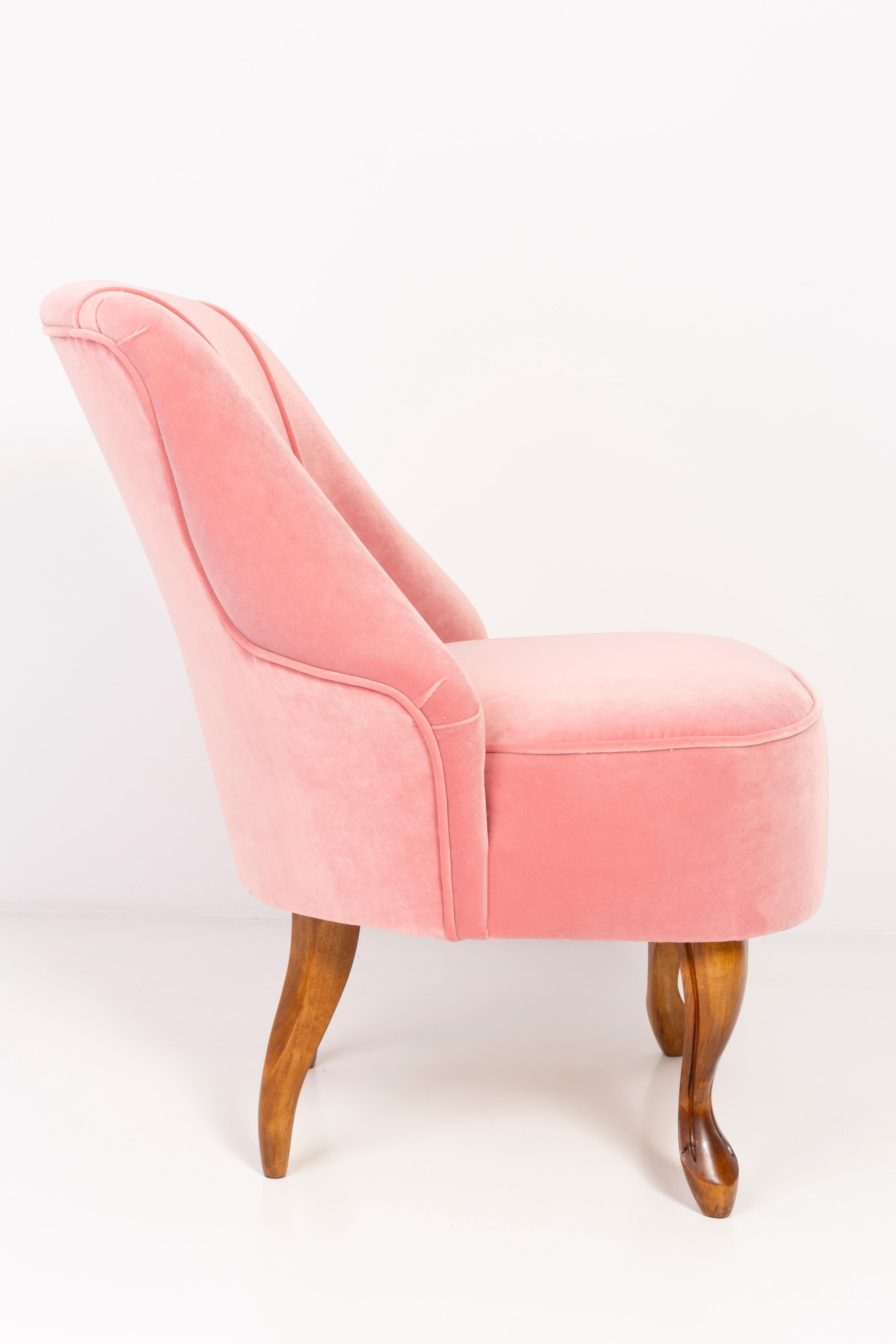 European 20th Century Art Deco Baby Pink Armchair, 1950s For Sale