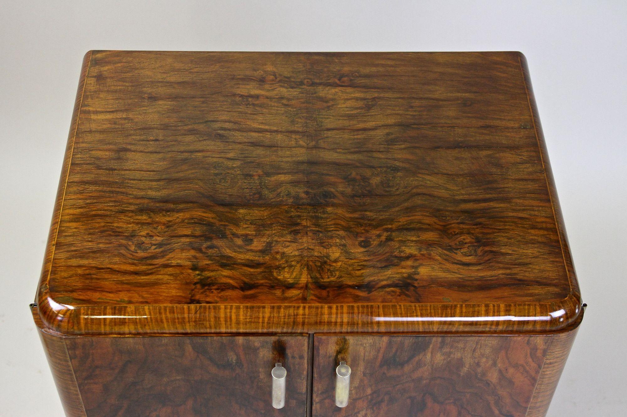 Polished 20th Century Art Deco Bar Cabinet/ Commode Burr Walnut, Austria, circa 1925