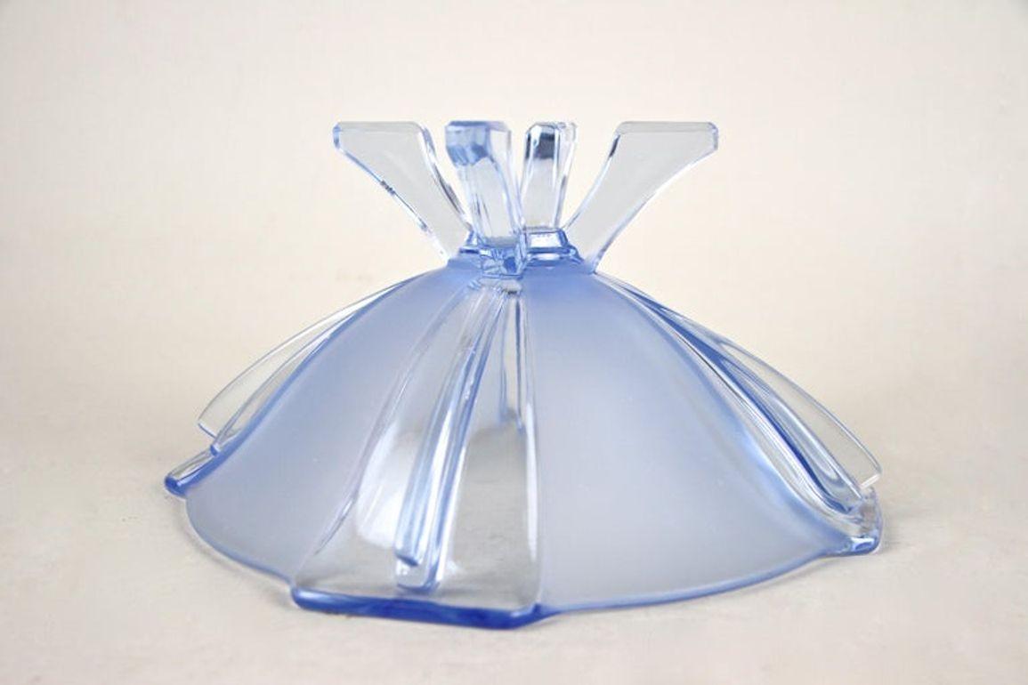 Ciotola in vetro blu Art Deco del XX secolo, Austria, 1920 circa in vendita 5