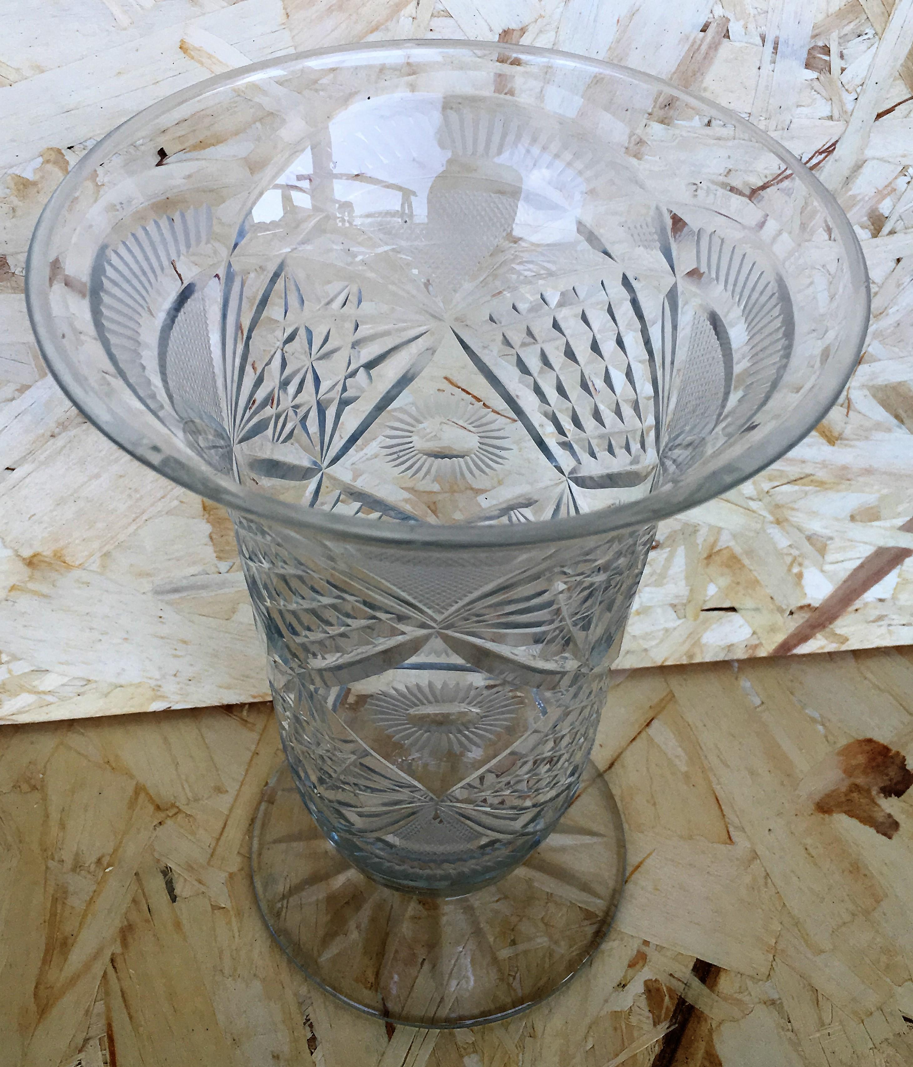 20th century Art Deco etched carved glass vase with ornamental motifs.