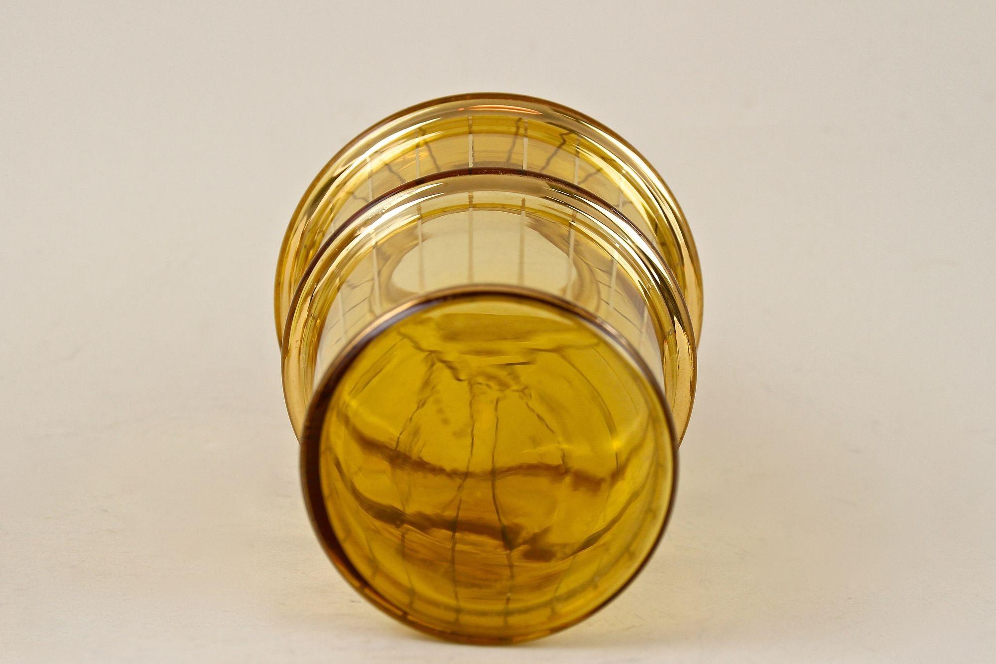 20th Century Art Deco Glass Decanter Set, Amber Colored/ Gilt - CZ ca. 1920 For Sale 5