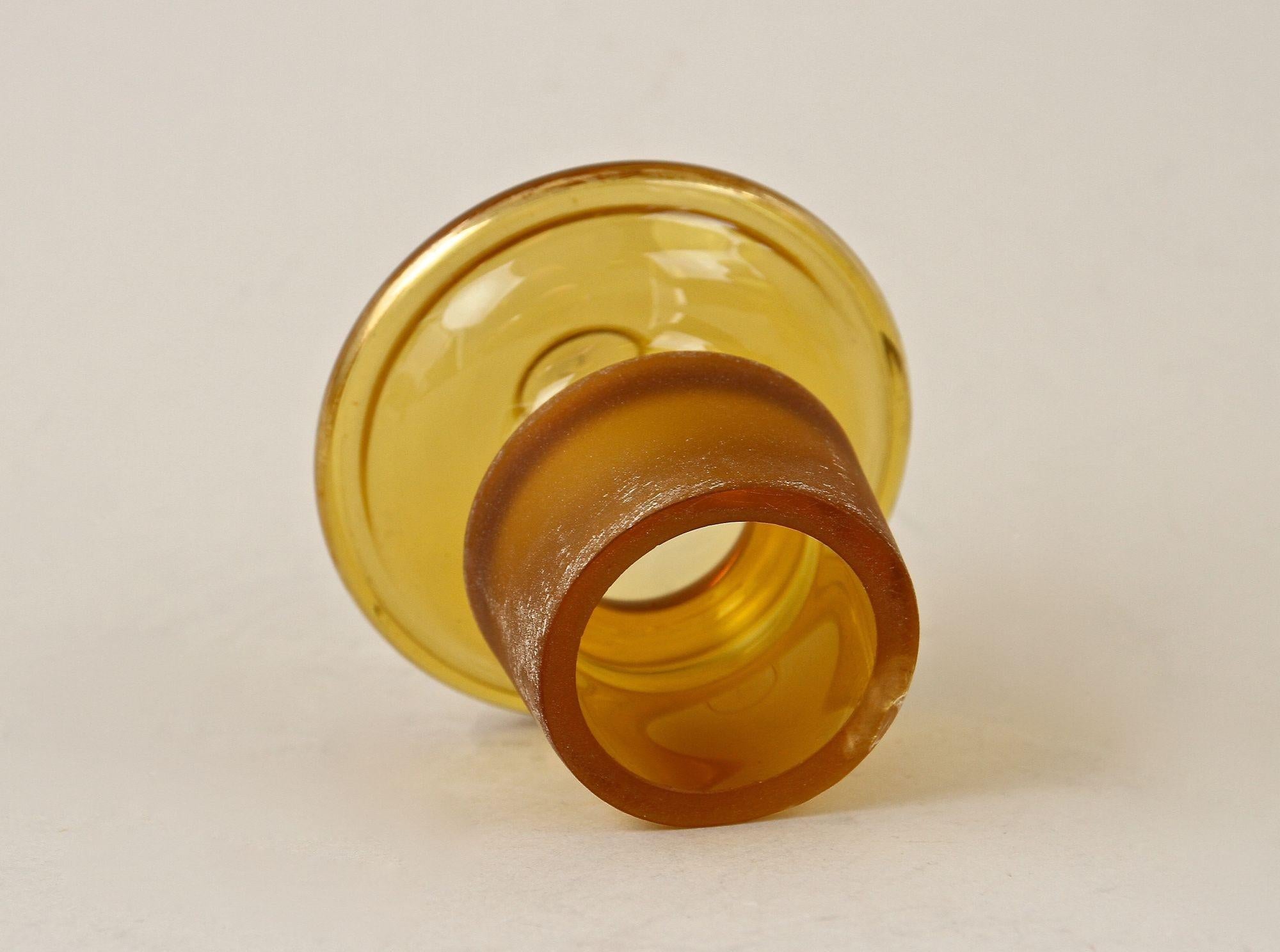 20th Century Art Deco Glass Decanter Set, Amber Colored/ Gilt - CZ ca. 1920 For Sale 7