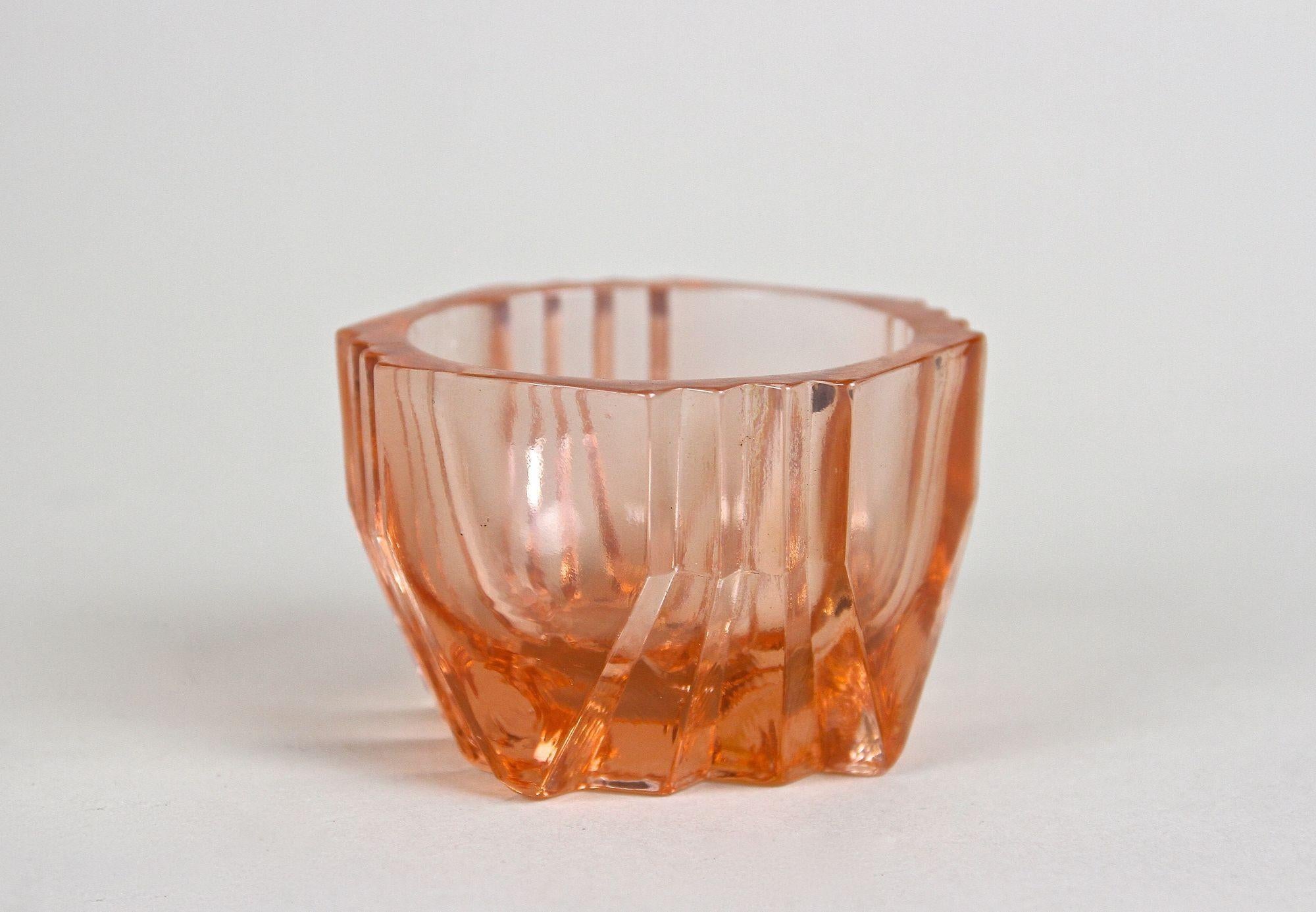 20th Century Art Deco Glass Decanter Set Of Seven, Coral Colored, AT ca. 1920 For Sale 11