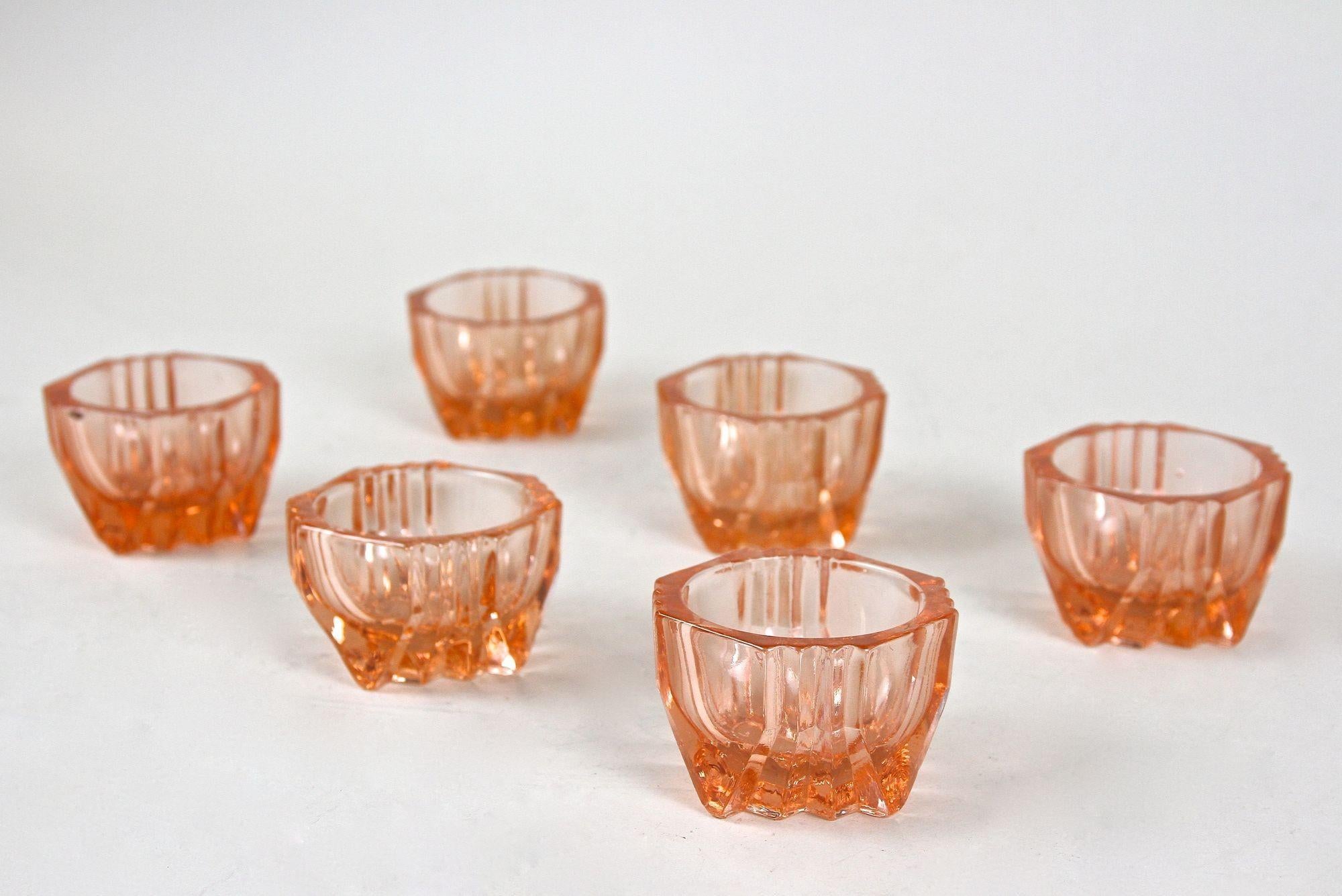 20th Century Art Deco Glass Decanter Set Of Seven, Coral Colored, AT ca. 1920 For Sale 14