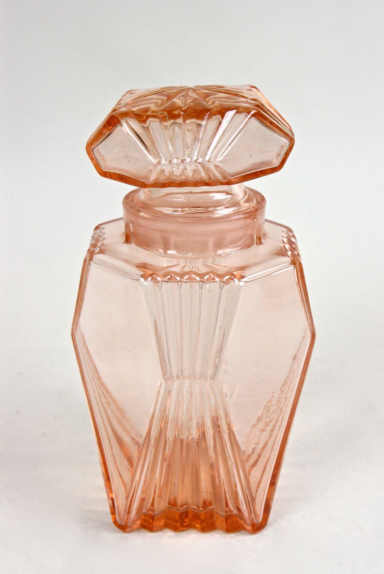 20th Century Art Deco Glass Decanter Set Of Seven, Coral Colored, AT ca. 1920 For Sale 1