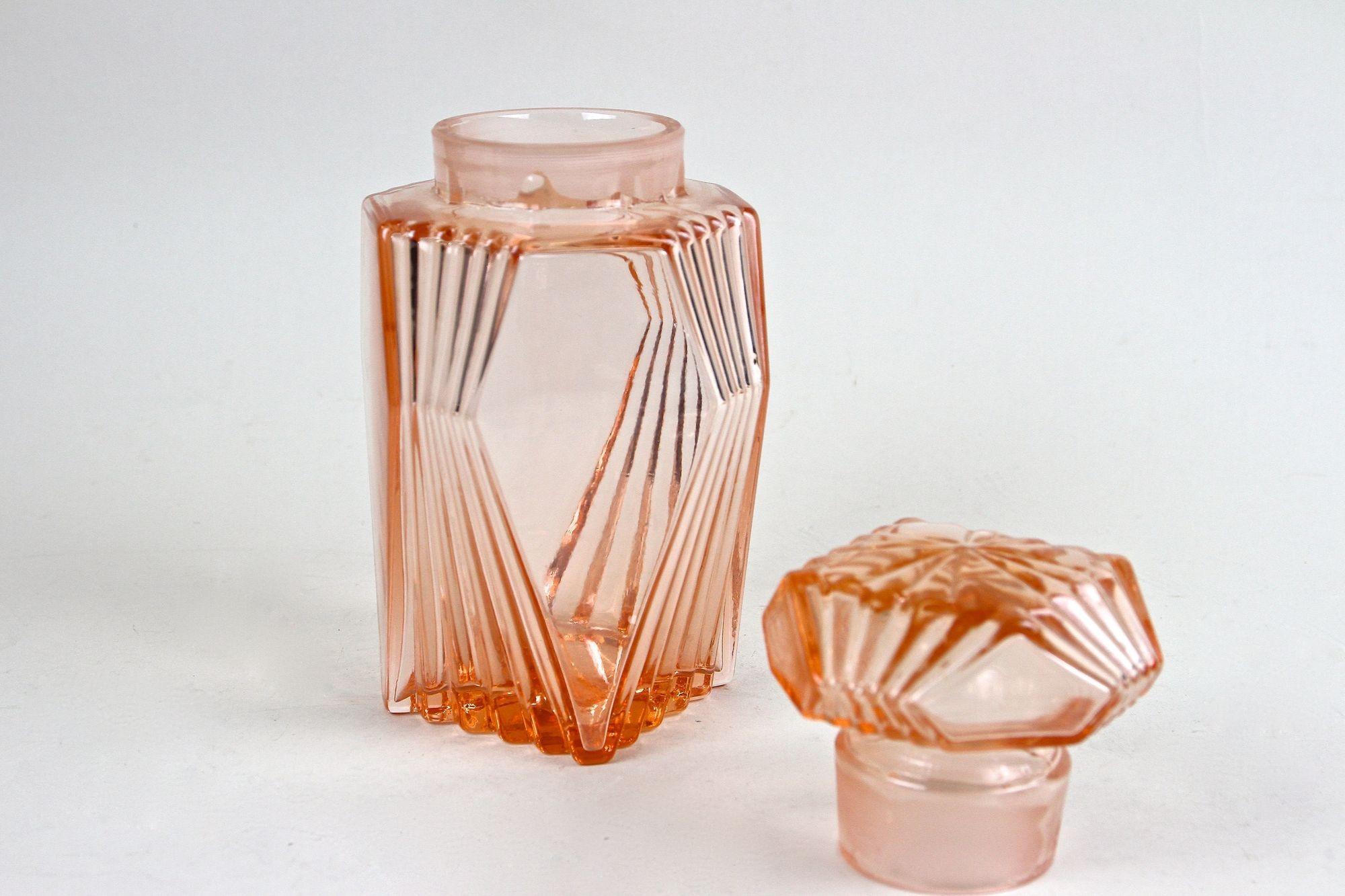 20th Century Art Deco Glass Decanter Set Of Seven, Coral Colored, AT ca. 1920 For Sale 4