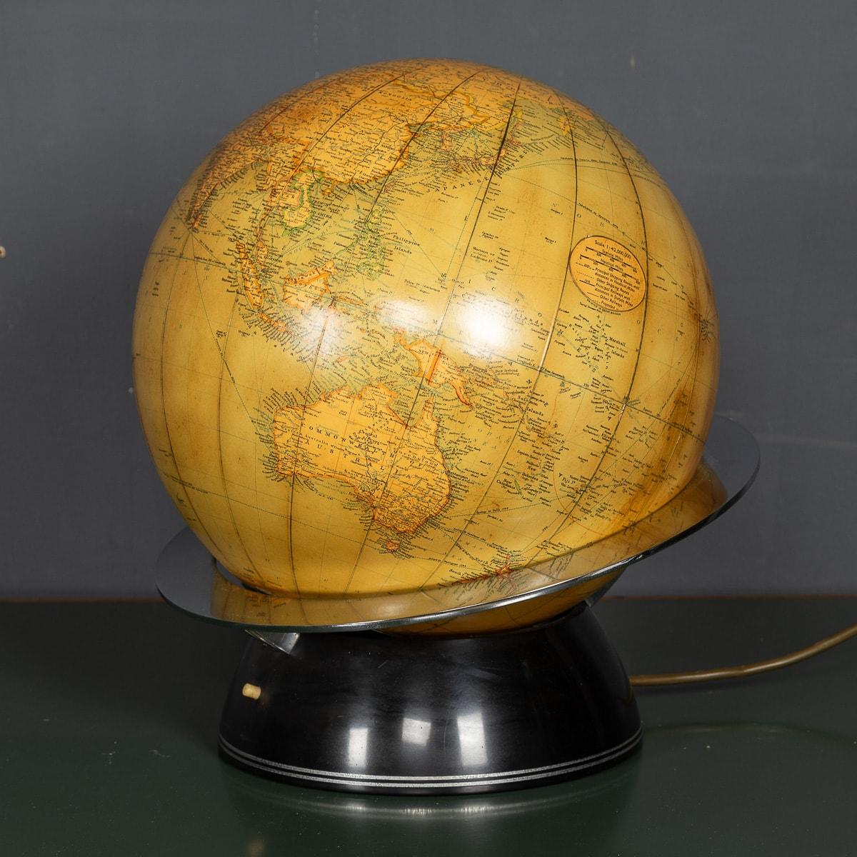Metal 20th Century Art Deco Glass Globe Lamp c.1930