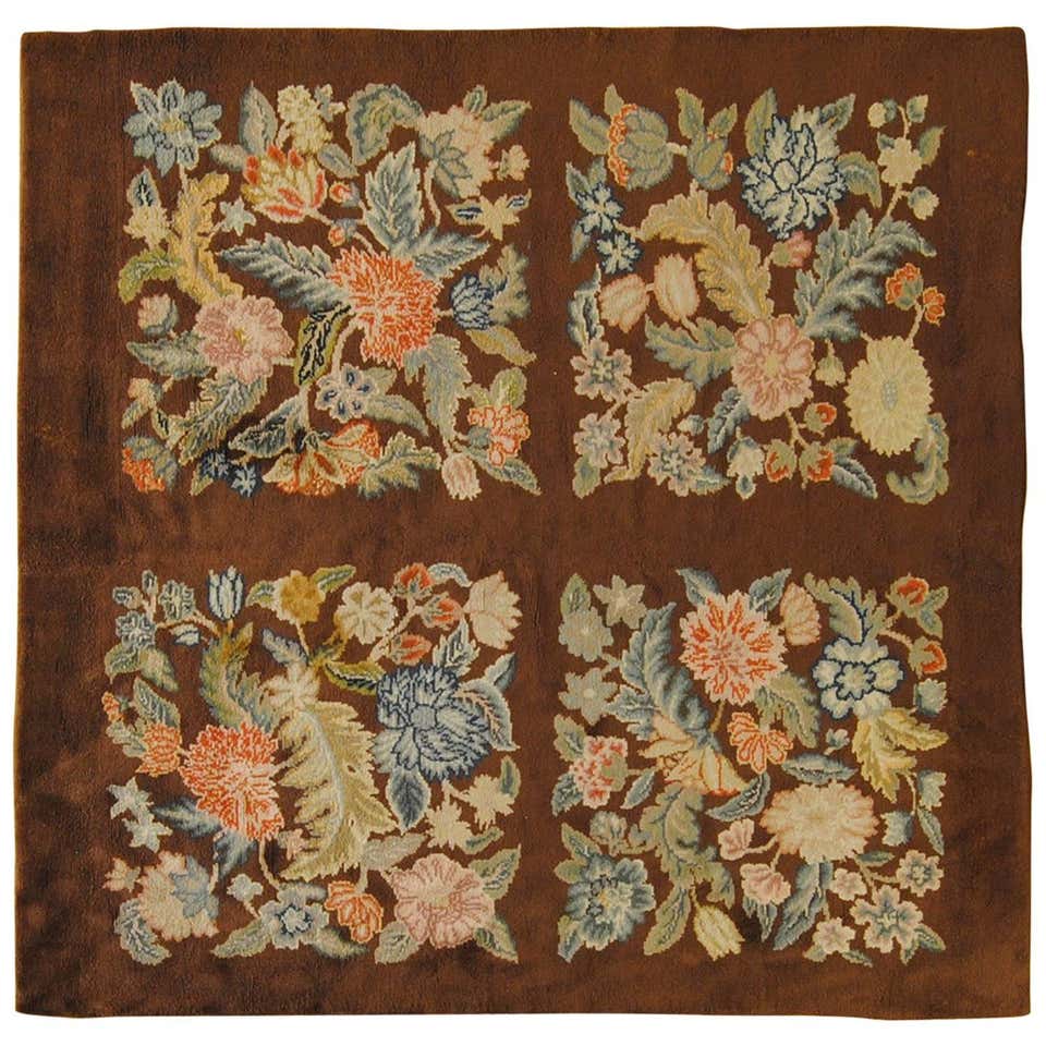 20th Century North America Oval Hooked Rug Floral Bouquet Hand-Knotted ...
