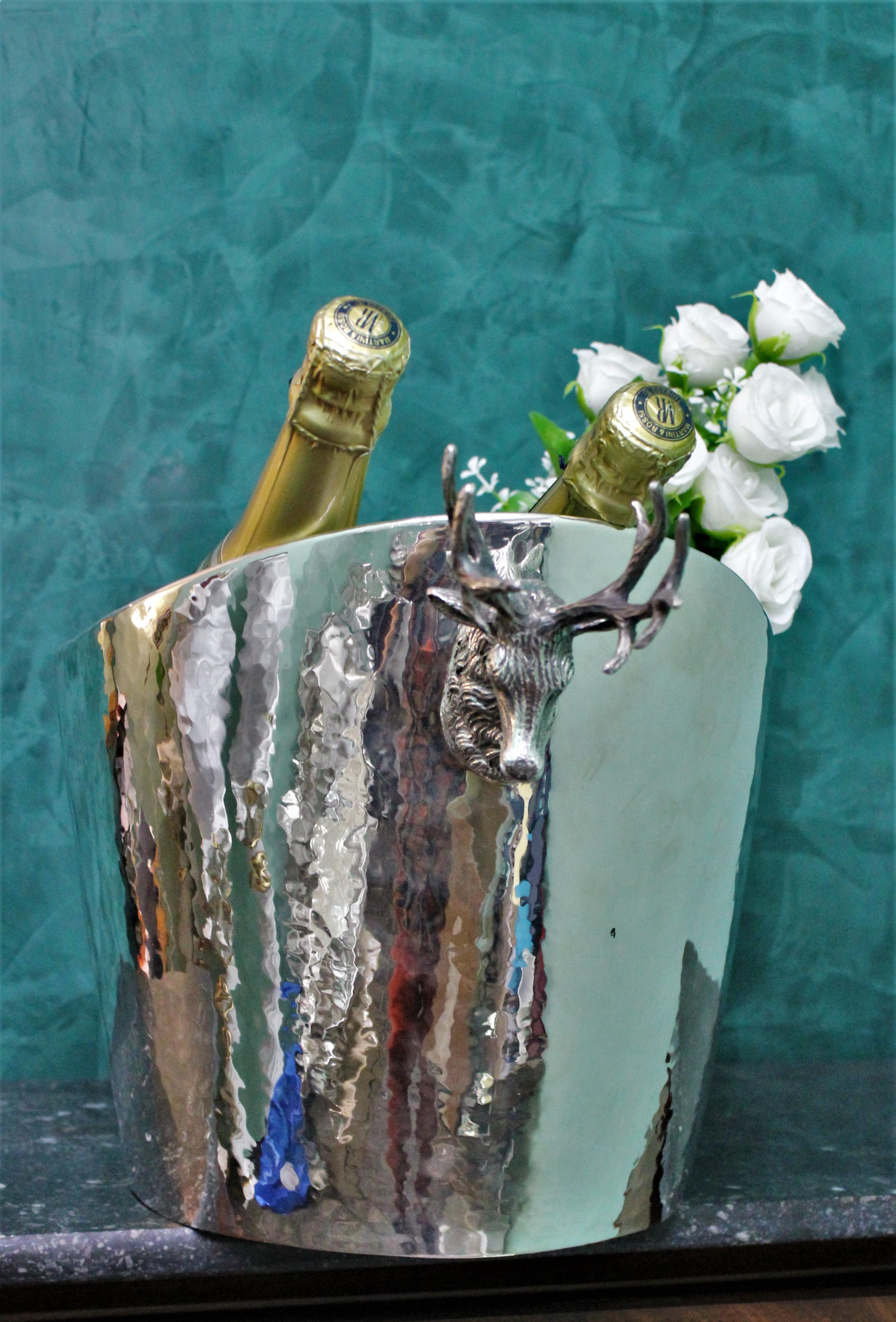 20th Century Art Deco Italian Hammered Cast Silver Deer Heads Wine Cooler, 1930s For Sale 8