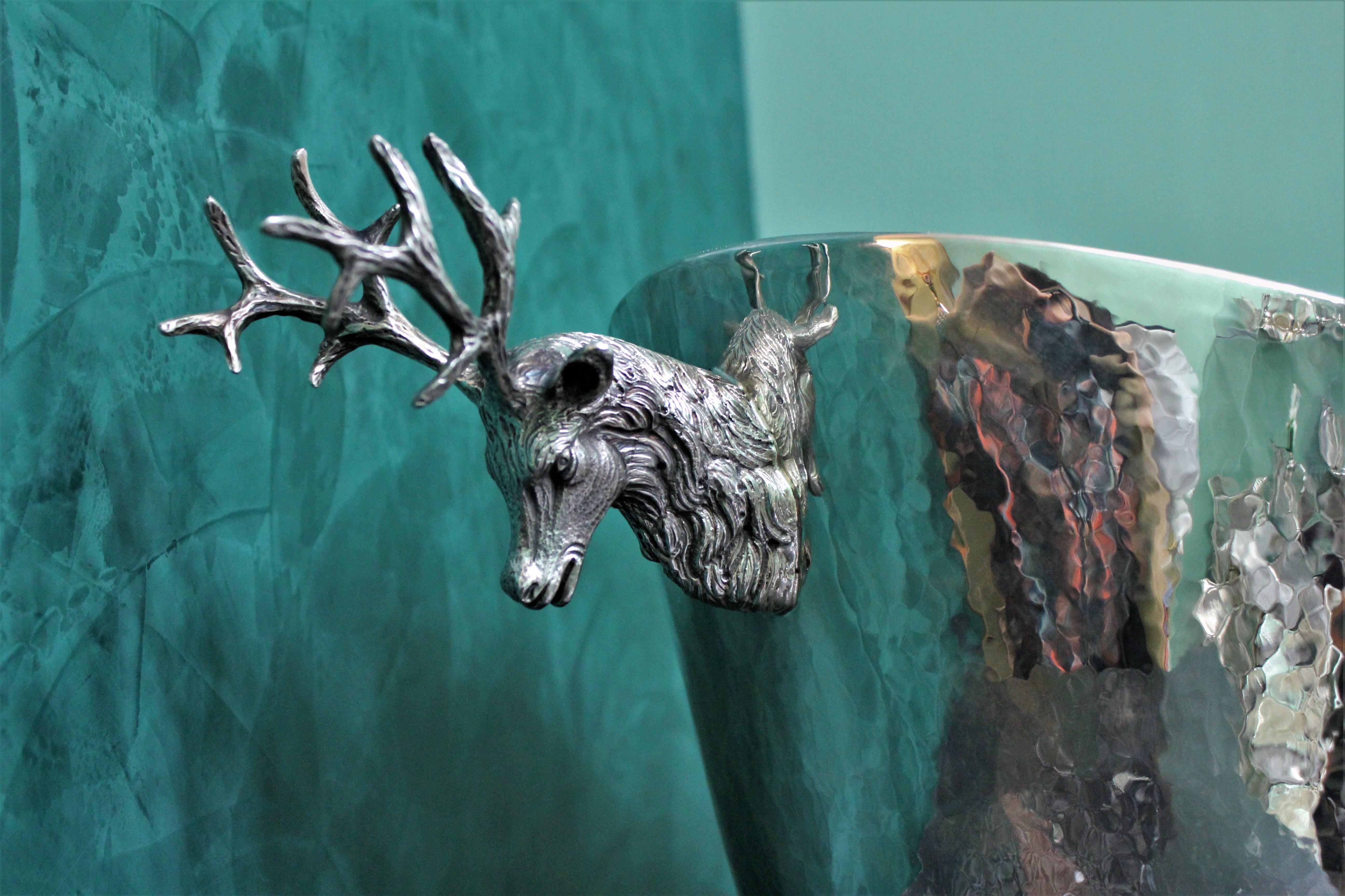 20th Century Art Deco Italian Hammered Cast Silver Deer Heads Wine Cooler, 1930s For Sale 2