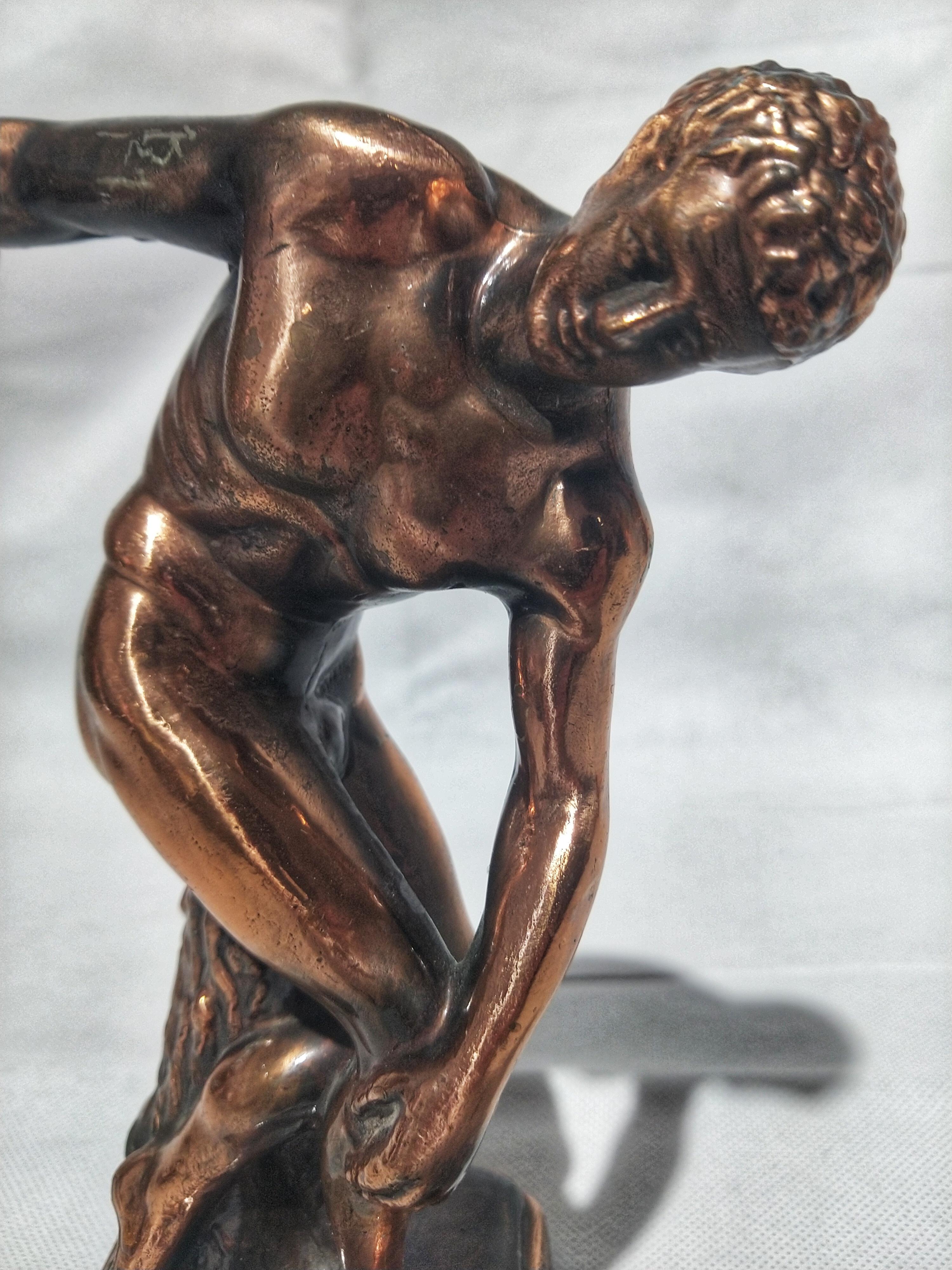20th Century Art Deco Metame Sculpture Figure Bronze Discobolus In Good Condition For Sale In Toledo, Castilla La Mancha