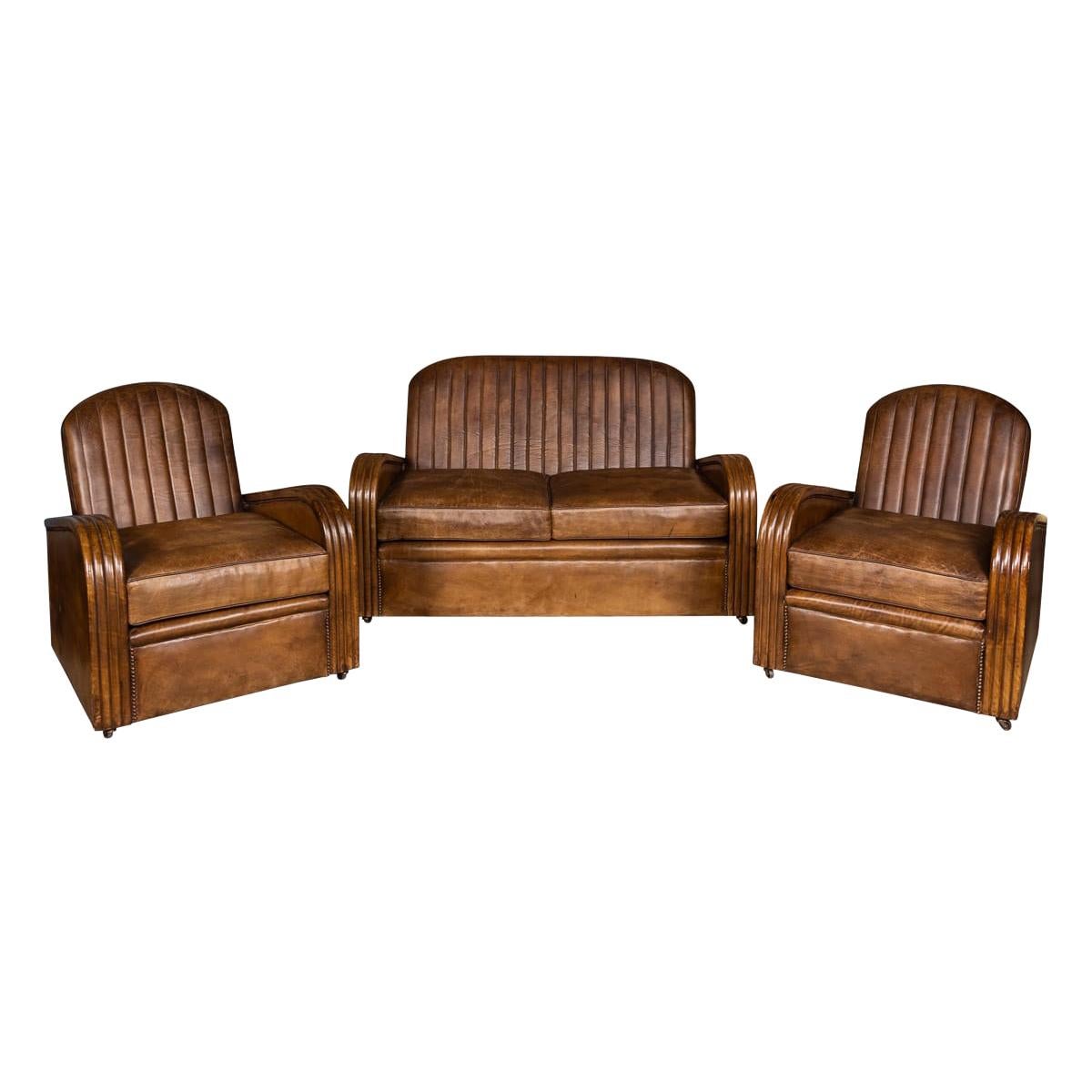 20th Century Art Deco Pair of Leather Tub Chairs and Sofa, circa 1920 For Sale