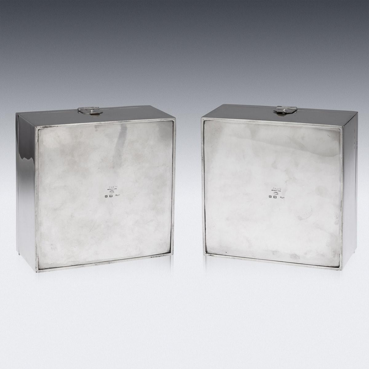 20th Century Art Deco Pair Of Solid Silver Cigar Boxes, Asprey & Co, c.1936 For Sale 4