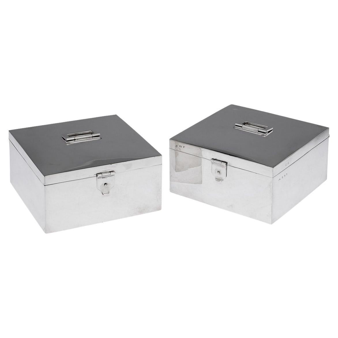 Siglo XX Art Decó Pareja de cajas para puros de plata maciza, Asprey & Co, c.1936
