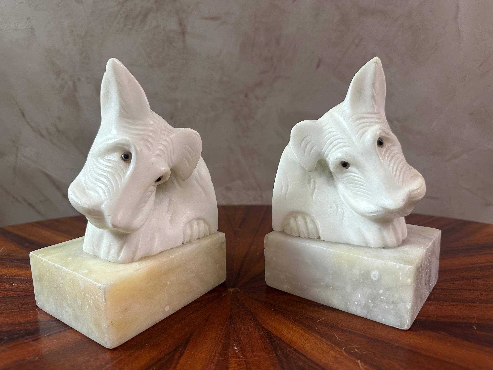 20th century Art deco Period Pair of Alabaster Dog Bookends For Sale 2