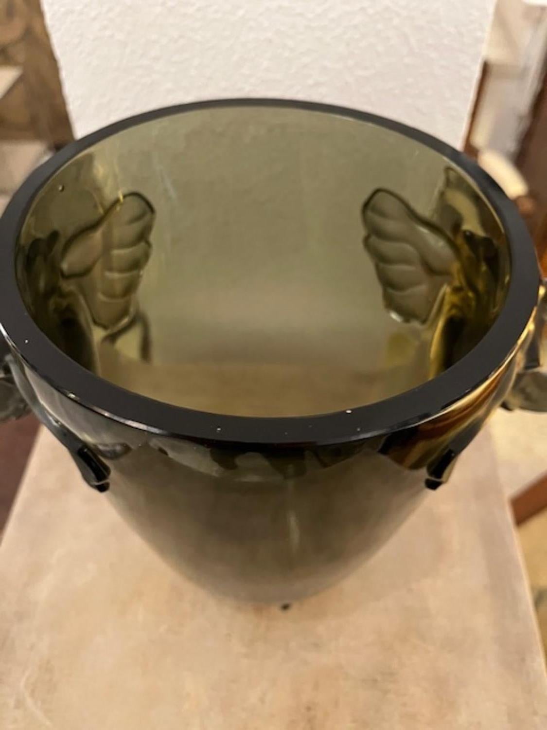 Fatto a mano Vaso di vetro scultoreo Art Déco del XX secolo di Josef Inwald in vendita