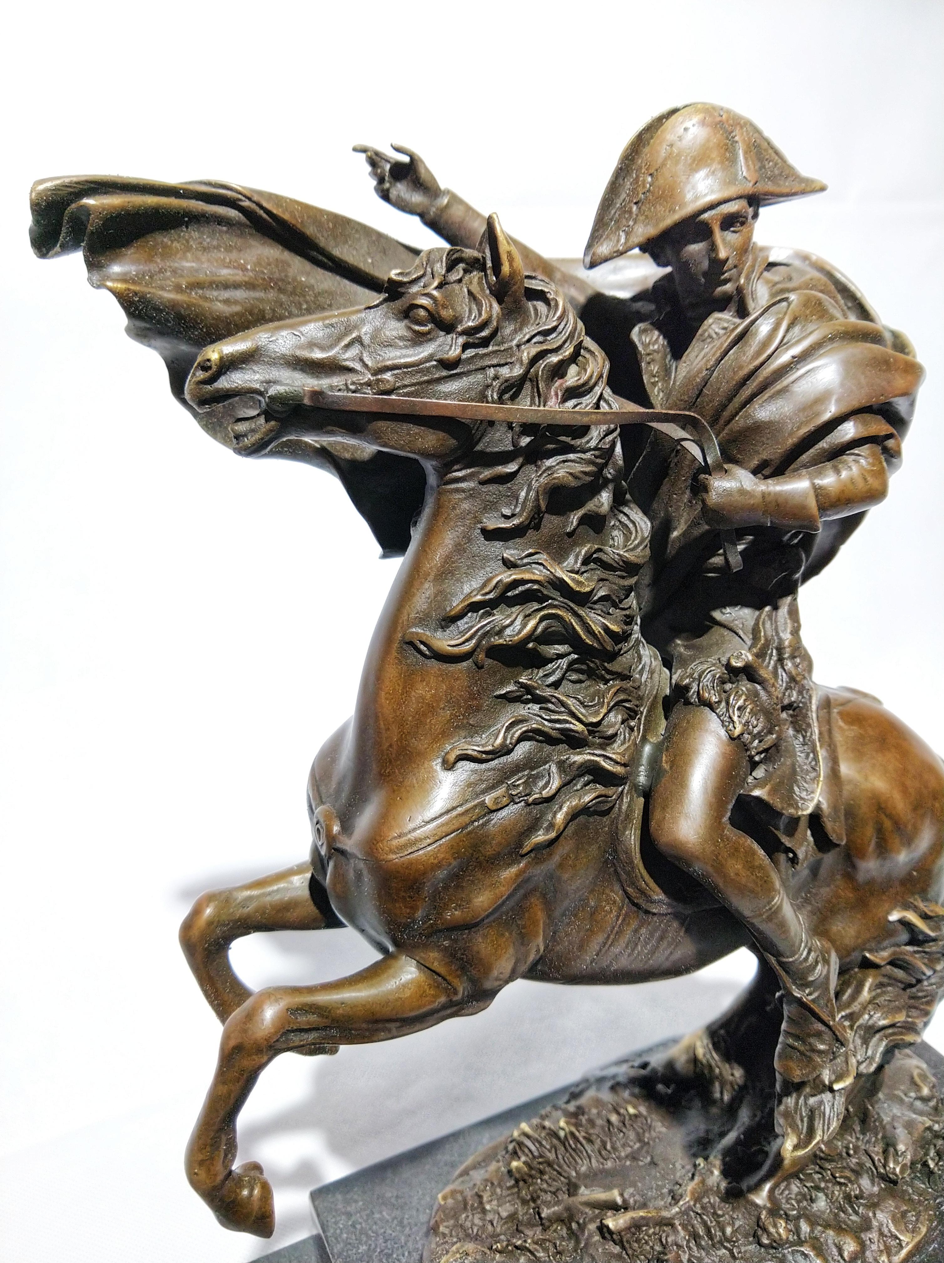 20th Century Art Deco Sculpture Figure Plum Bronze Napoleon and Marengo For Sale 1