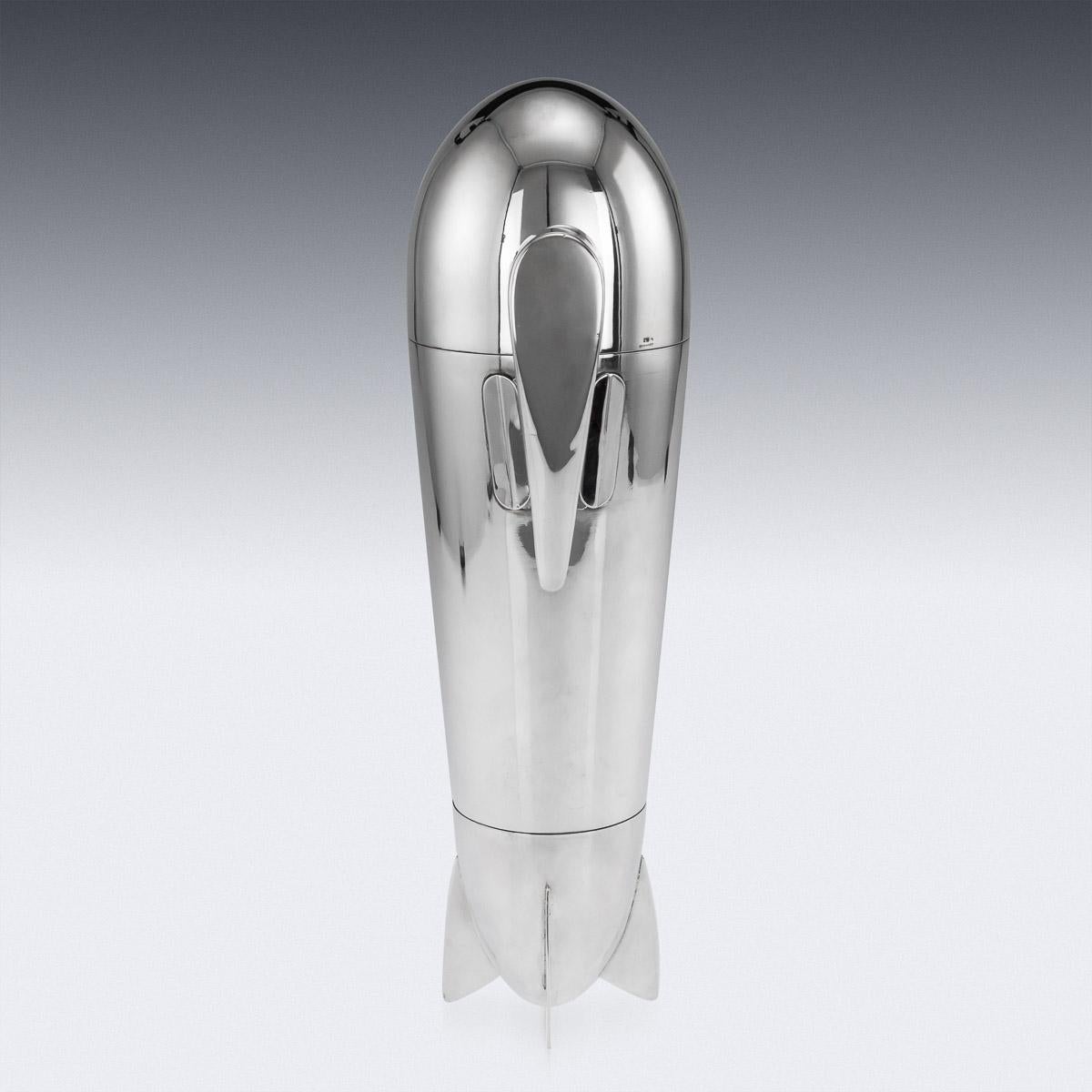 German 20th Century Art Deco Silver Plated Zeppelin Cocktail Shaker, c.1930